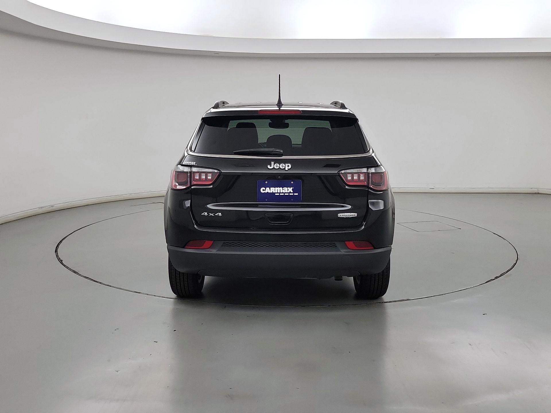 Thumbnail: 2022 Jeep Compass - 6