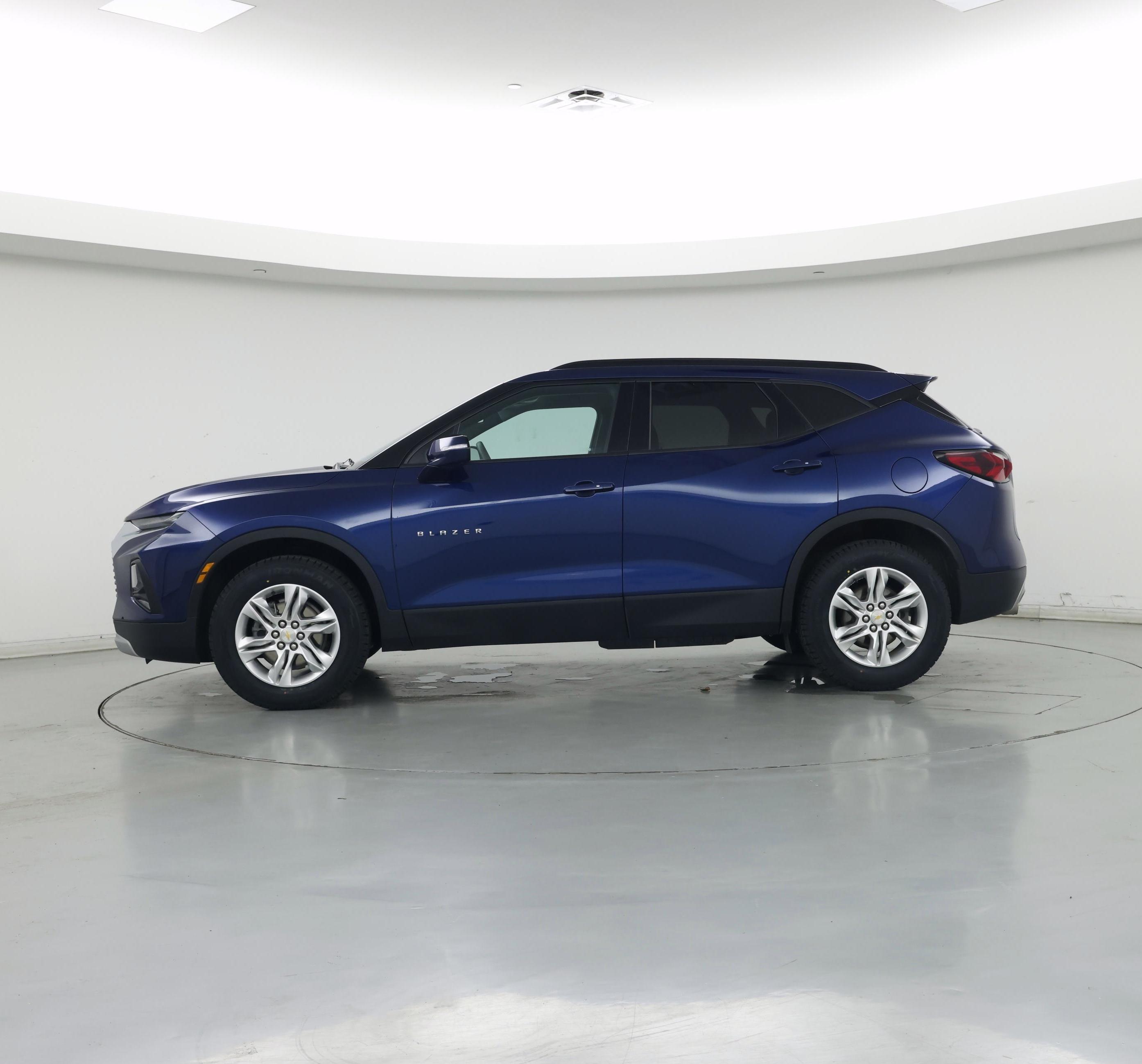 Thumbnail: 2022 Chevrolet Blazer - 3