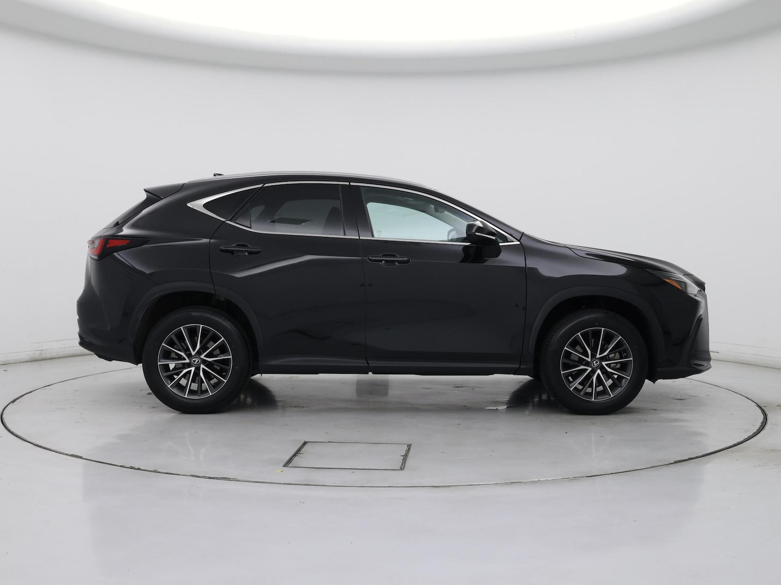 2023 Lexus NX 250 - Photo 8