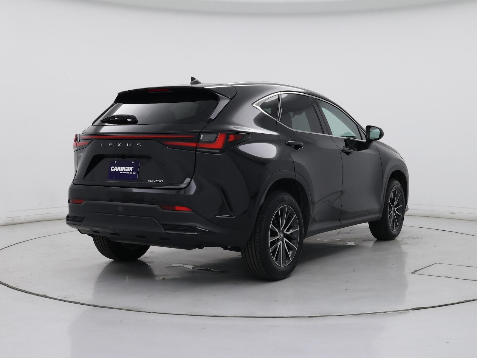 2023 Lexus NX 250 - Photo 9