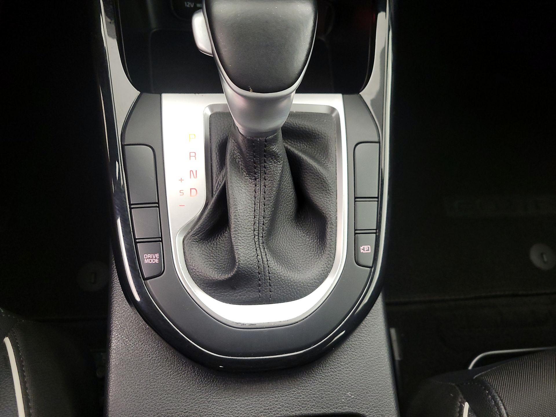 Thumbnail: 2023 Kia Forte - 18