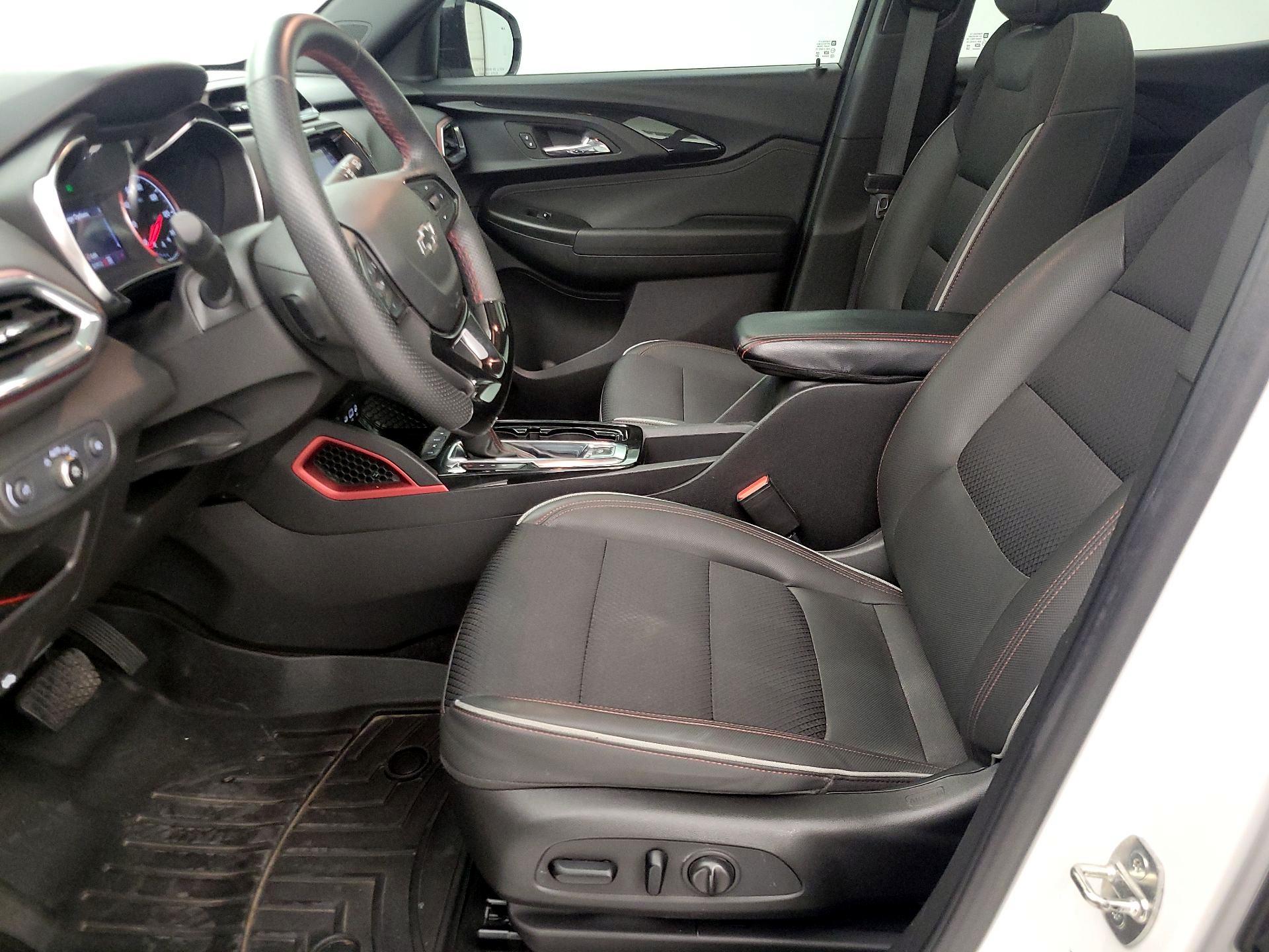 Thumbnail: 2021 Chevrolet TrailBlazer - 11