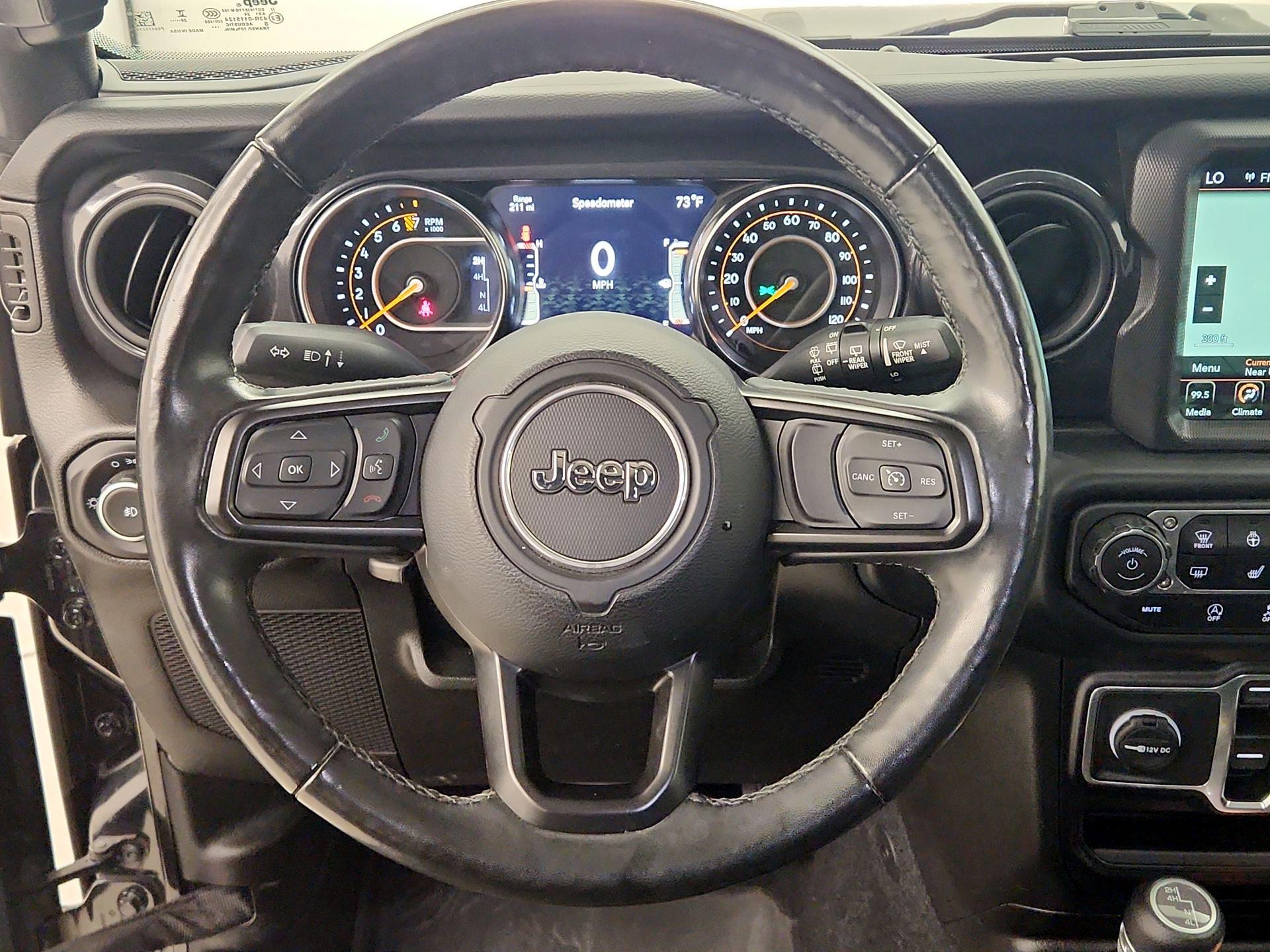 Thumbnail: 2022 Jeep Wrangler - 10