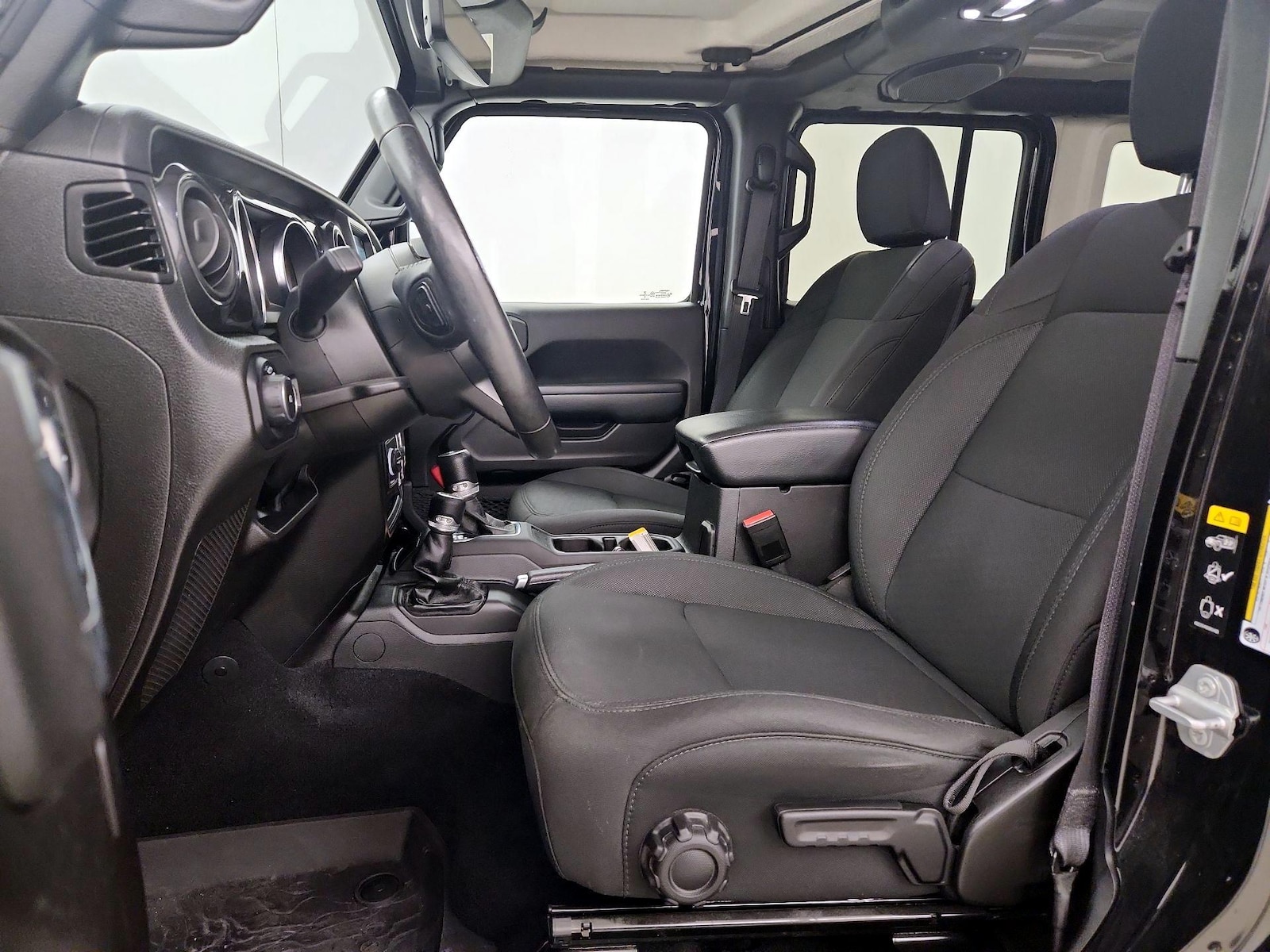 2022 Jeep Wrangler Unlimited Altitude - Photo 12