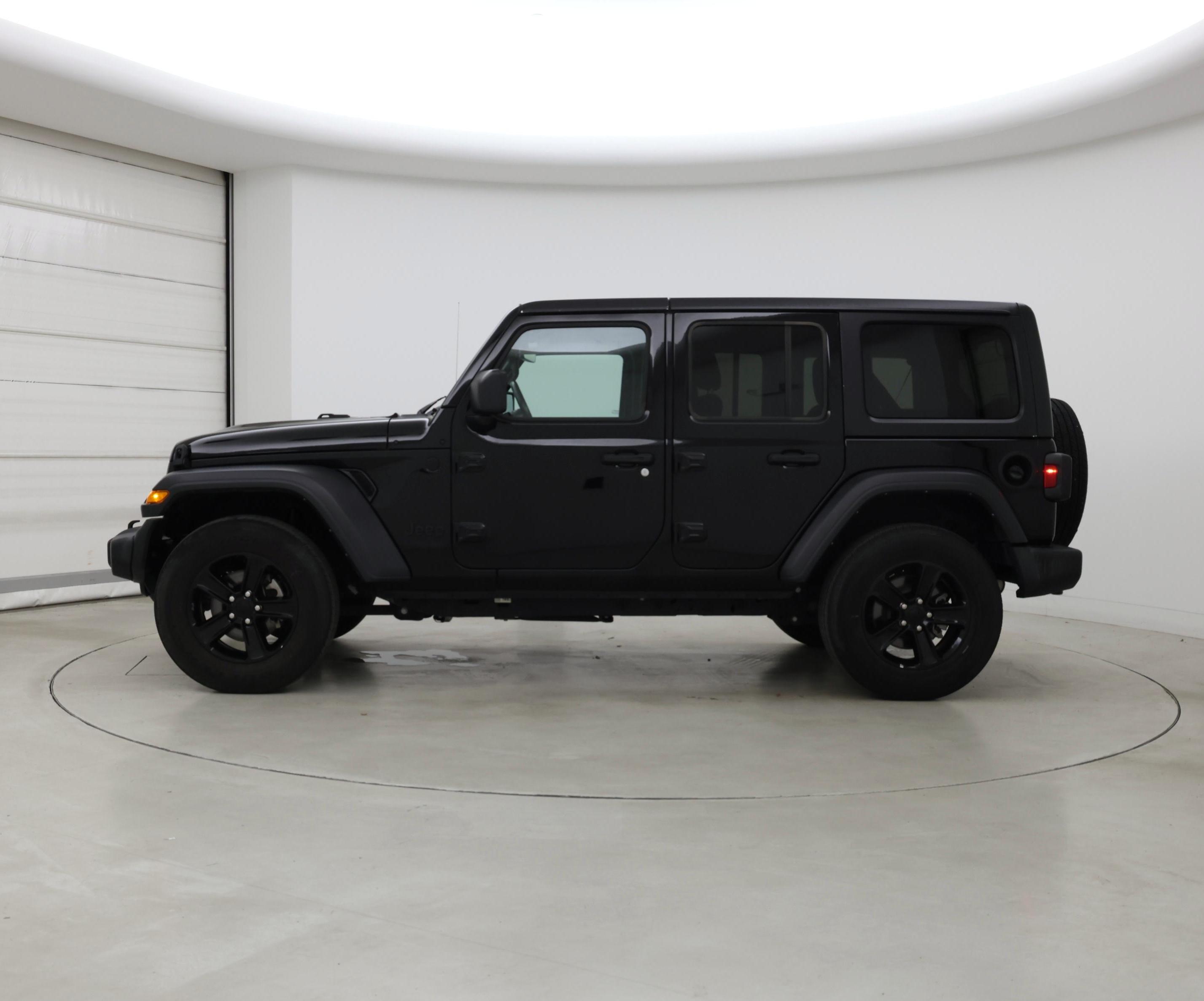 Thumbnail: 2022 Jeep Wrangler - 3