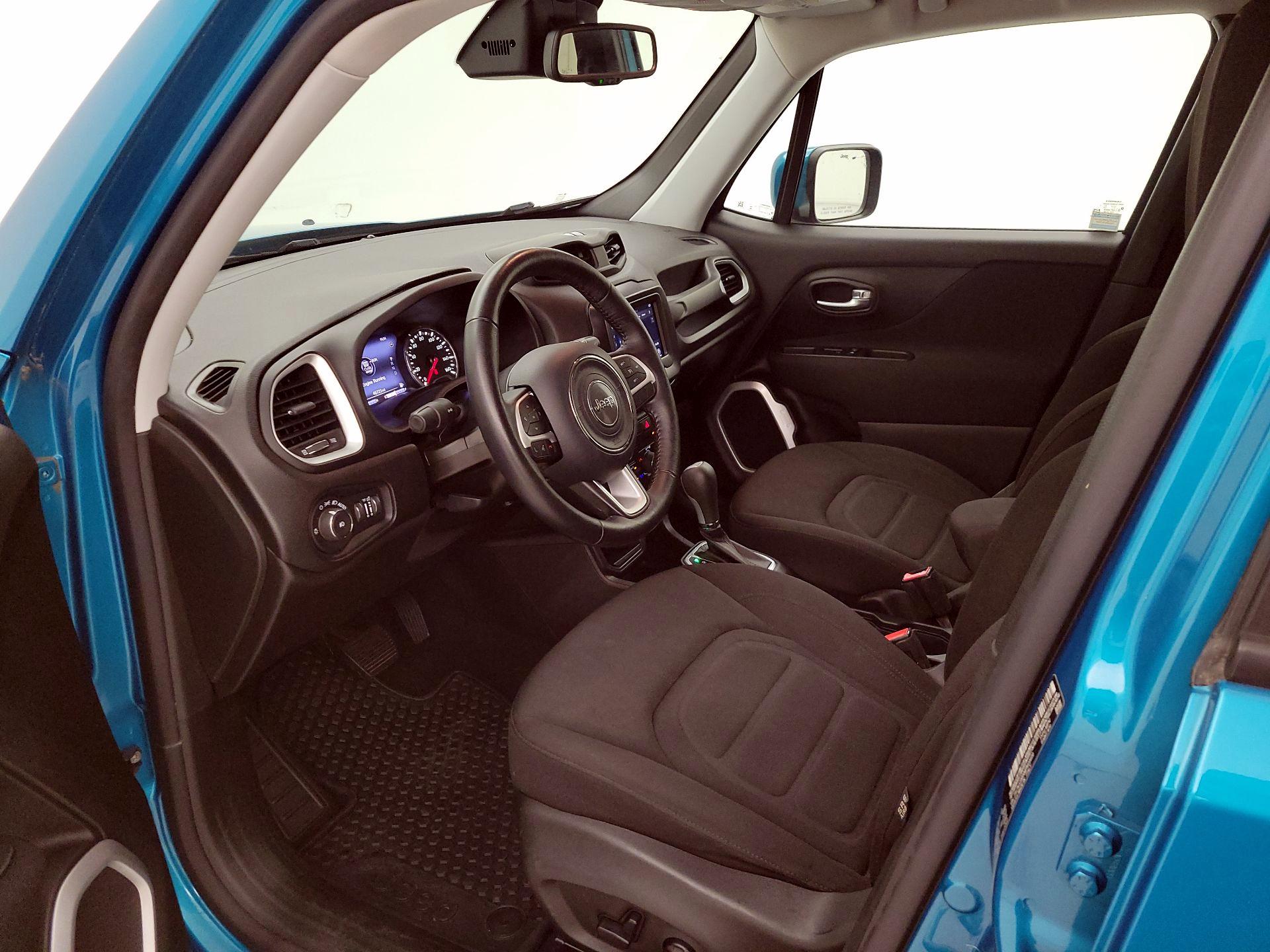 Thumbnail: 2021 Jeep Renegade - 11