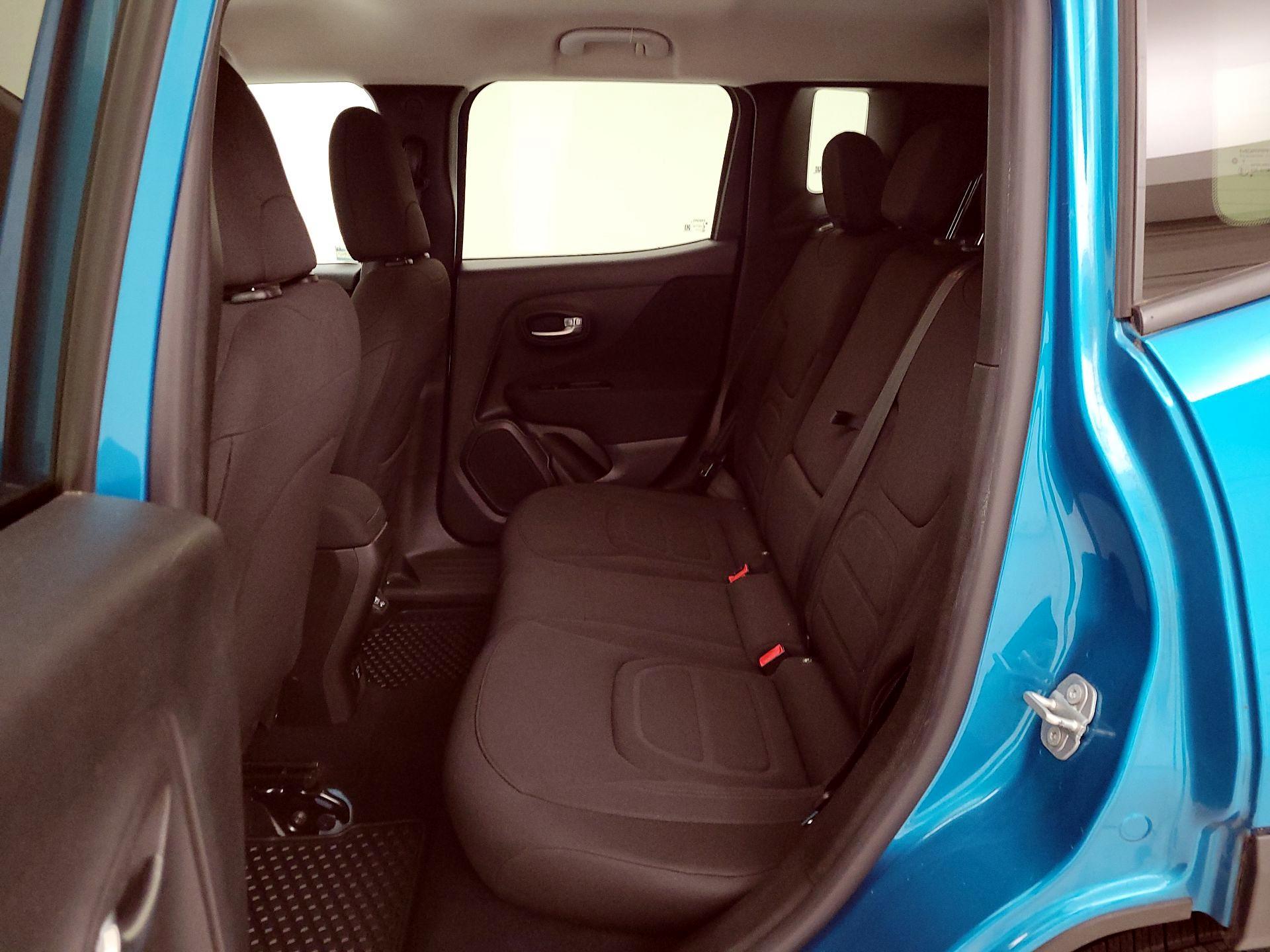 Thumbnail: 2021 Jeep Renegade - 19