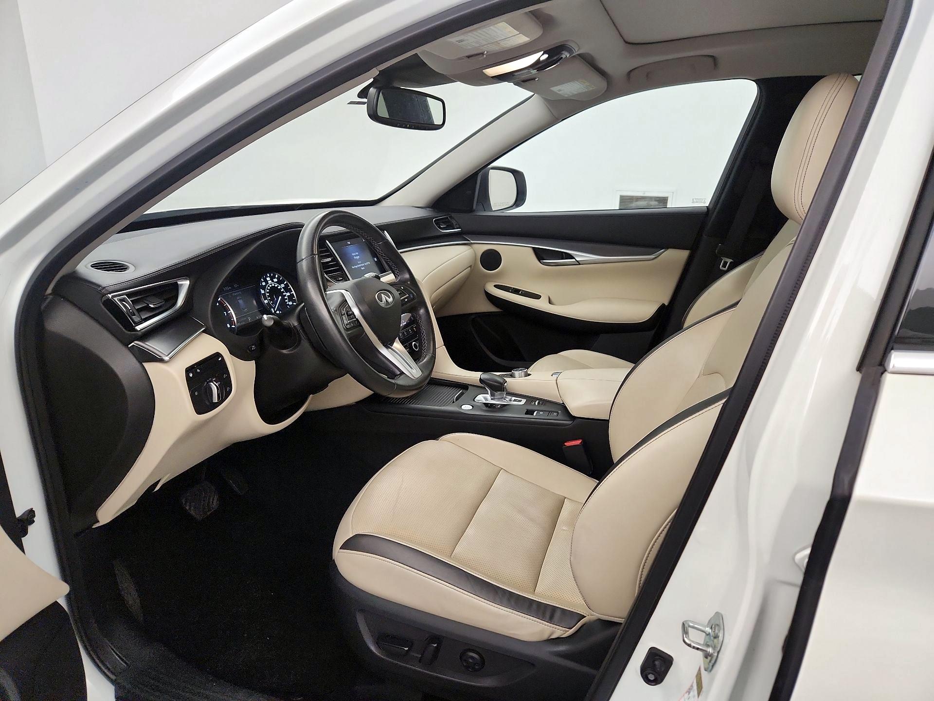 Thumbnail: 2022 INFINITI QX50 - 11