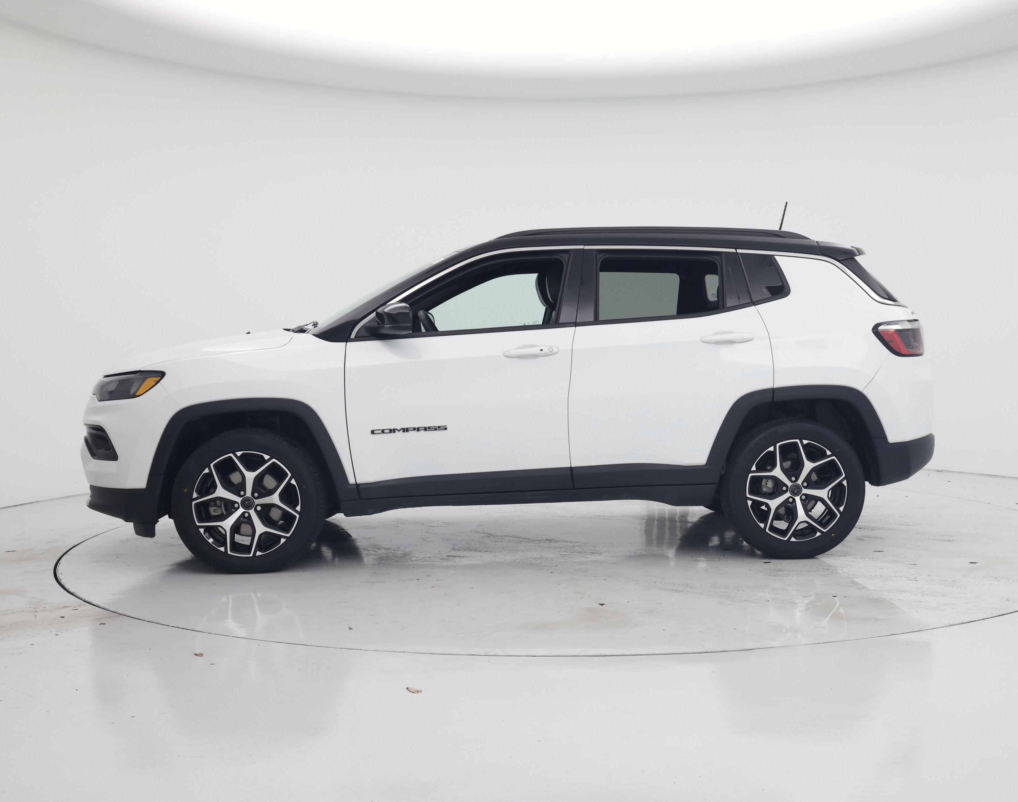 Thumbnail: 2025 Jeep Compass - 3