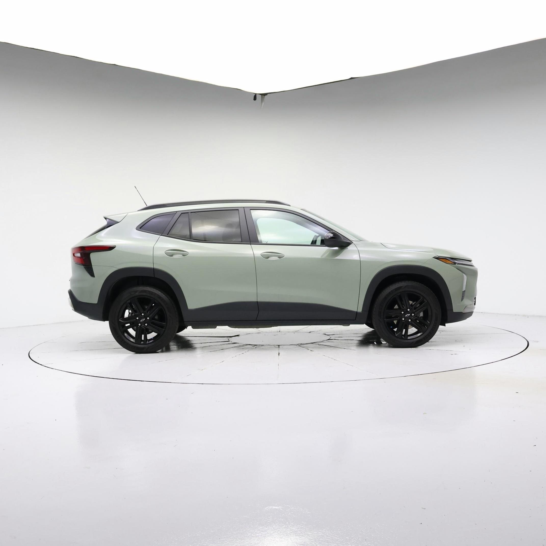 Thumbnail: 2024 Chevrolet Trax - 7