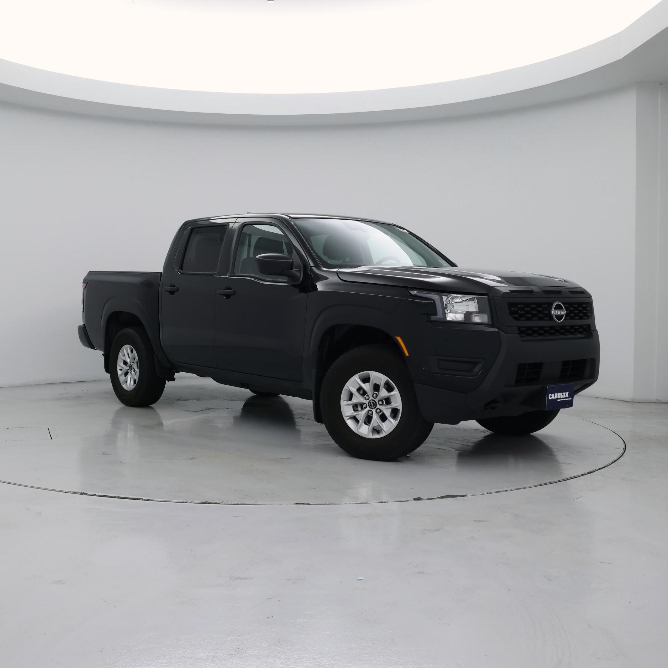 Black 2025 Nissan Frontier Pickup Truck Four-Wheel Drive Automatic
