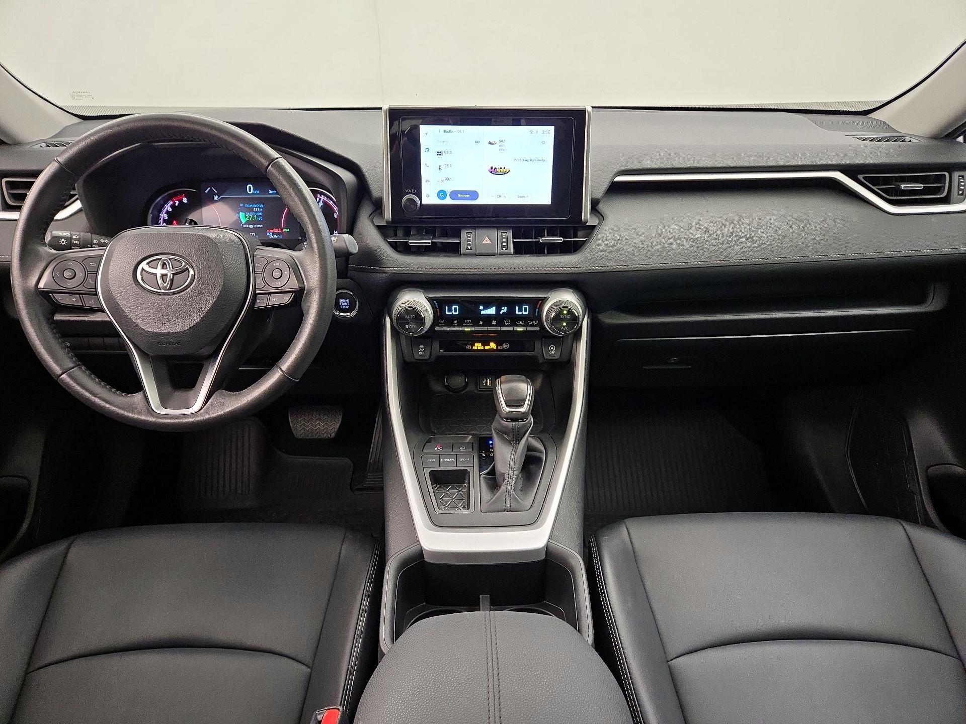Thumbnail: 2024 Toyota RAV4 - 9