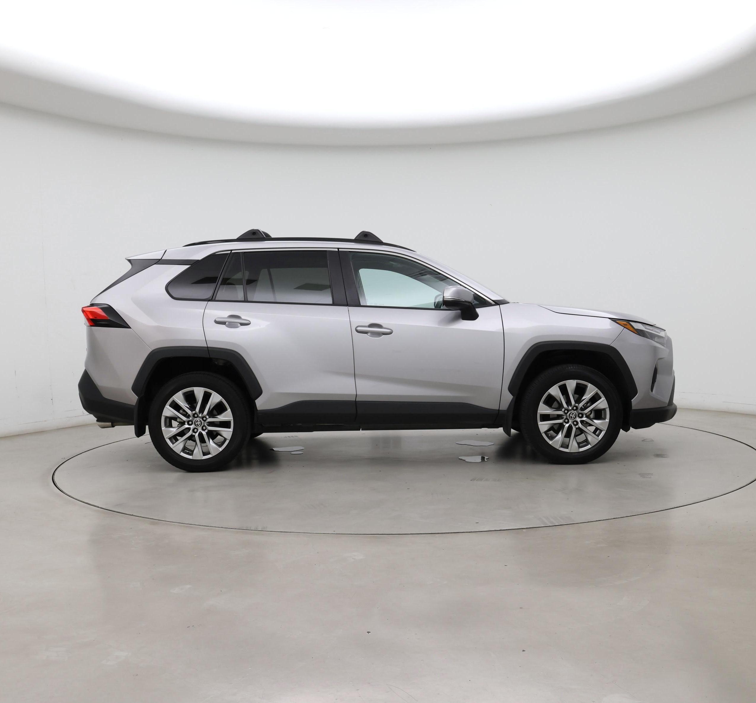 Thumbnail: 2024 Toyota RAV4 - 7