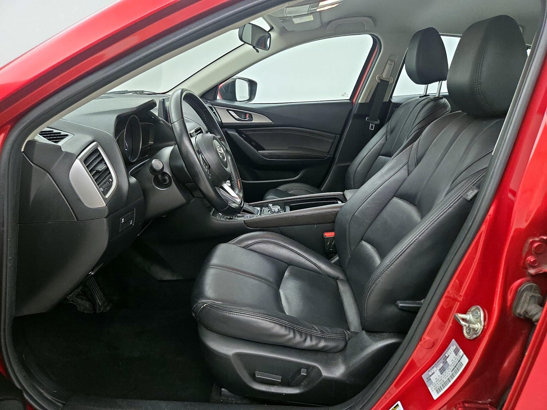 Thumbnail: 2018 Mazda Mazda3 - 11