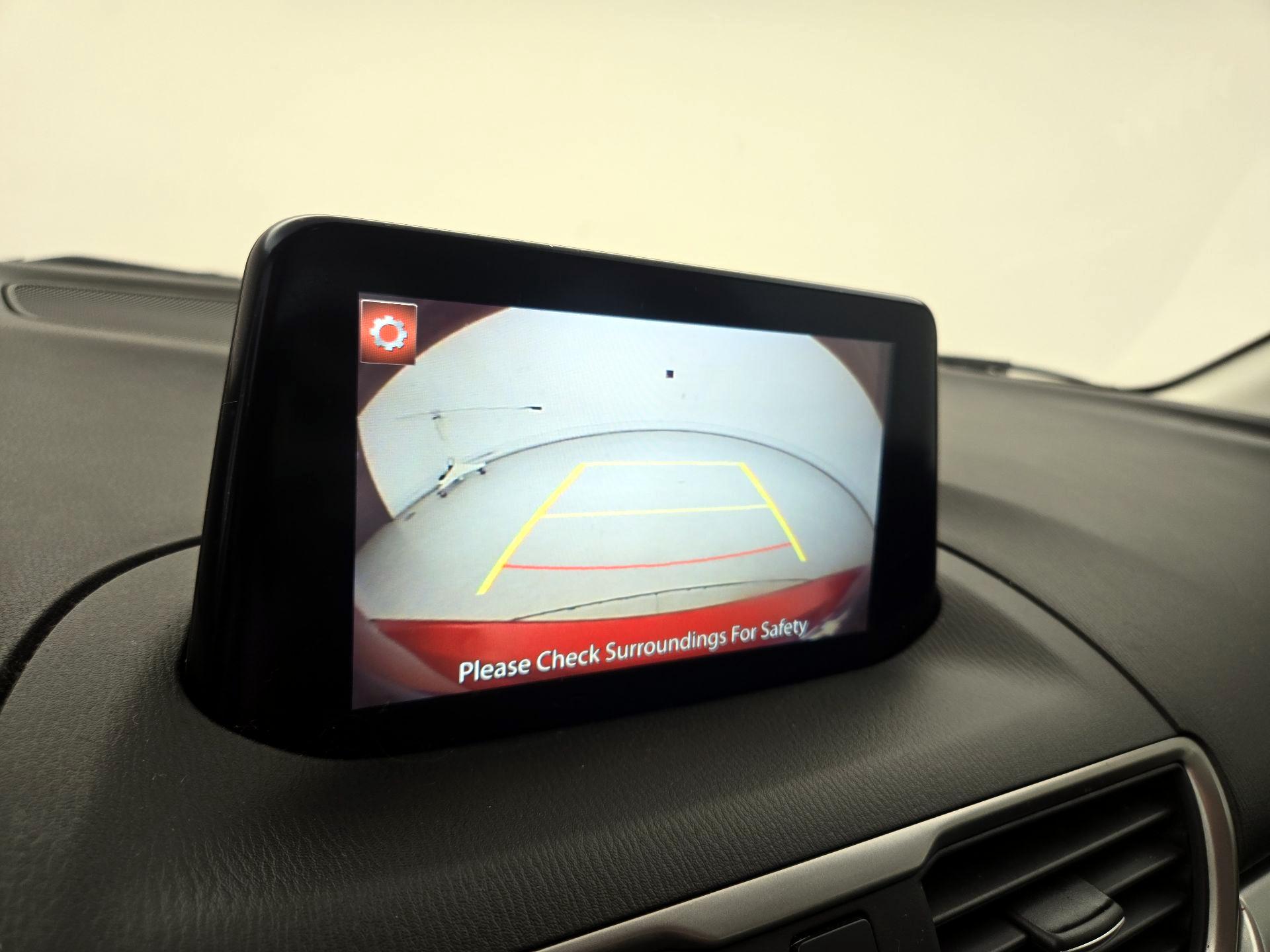 Thumbnail: 2018 Mazda Mazda3 - 14
