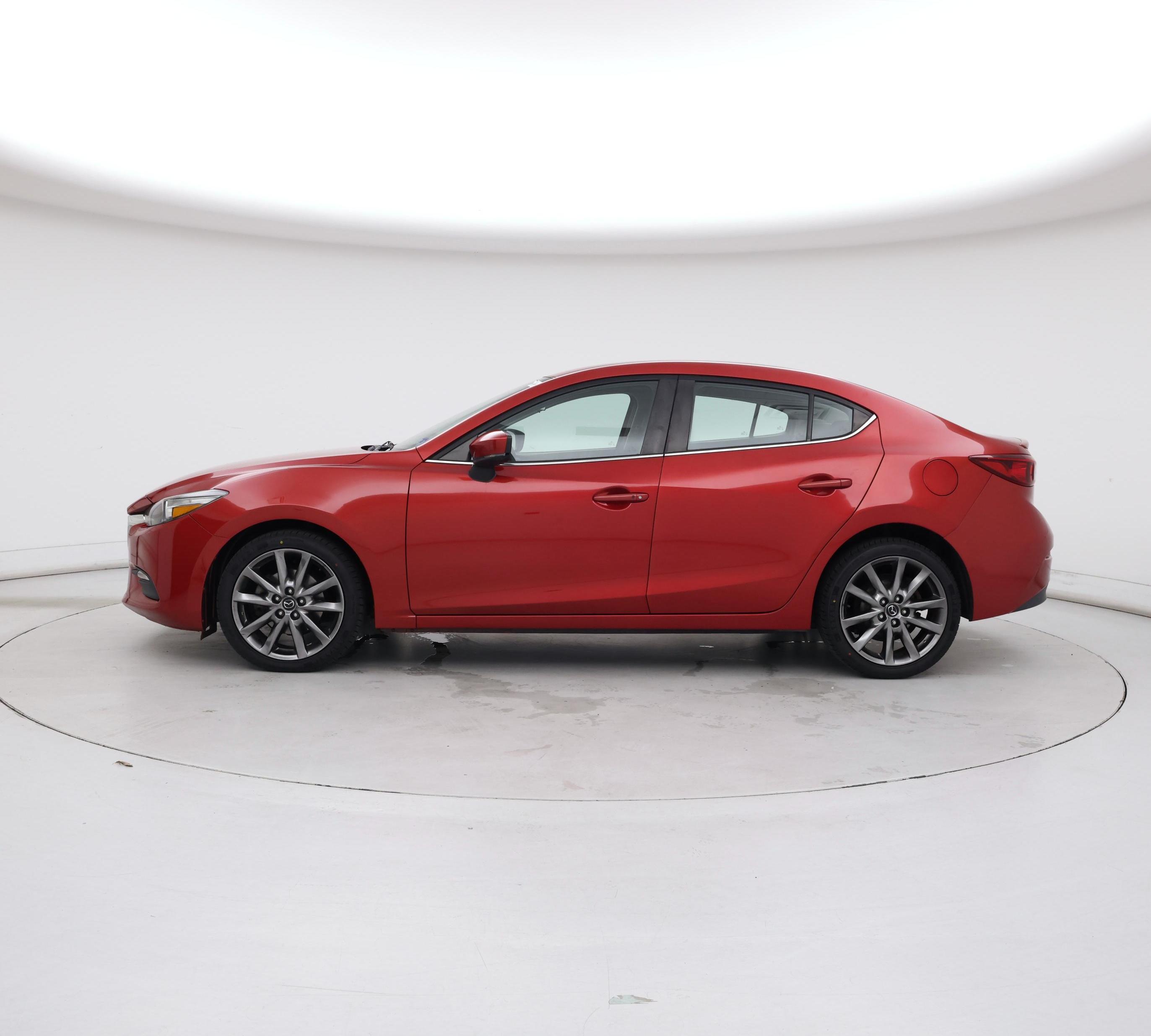 Thumbnail: 2018 Mazda Mazda3 - 3