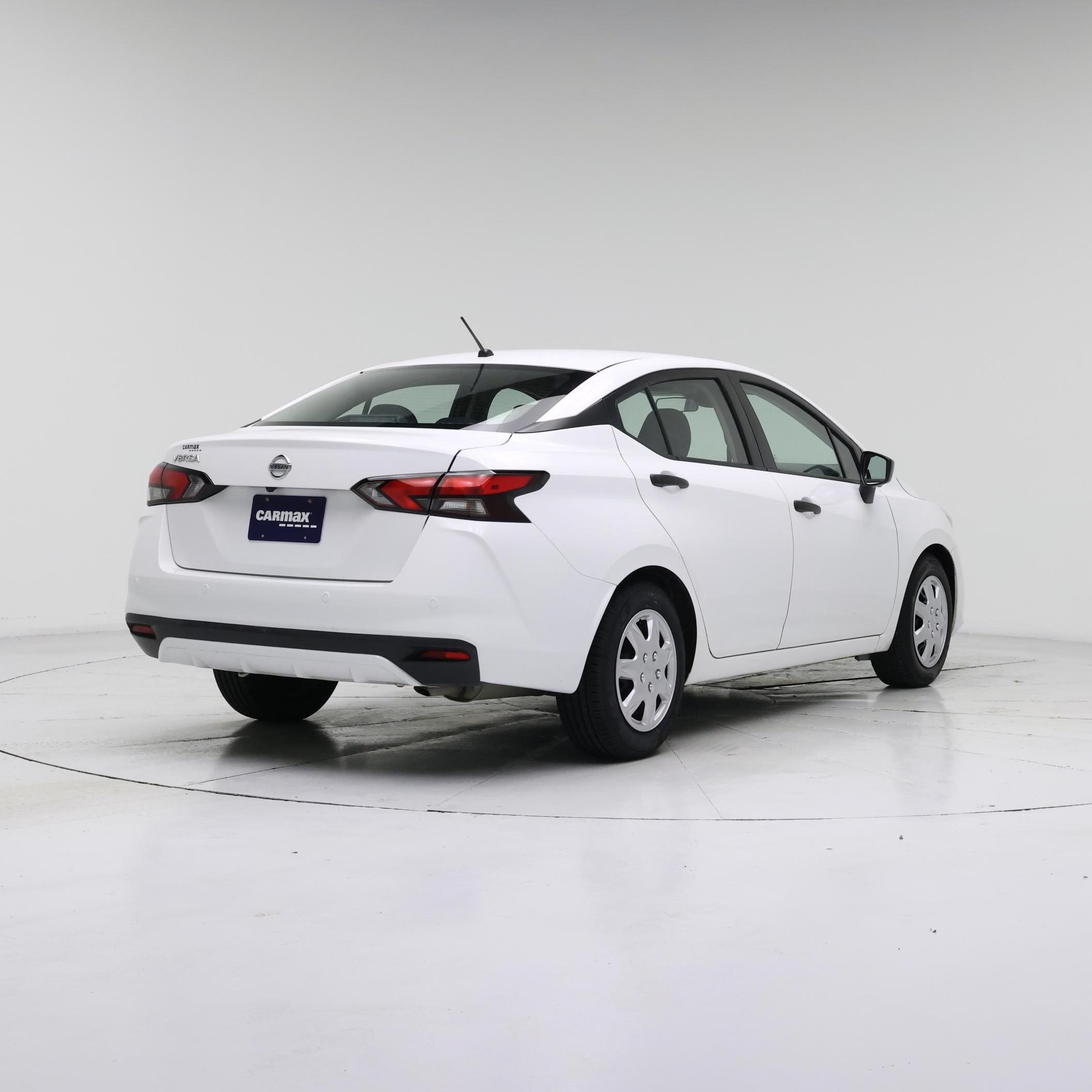 Thumbnail: 2022 Nissan Versa - 8
