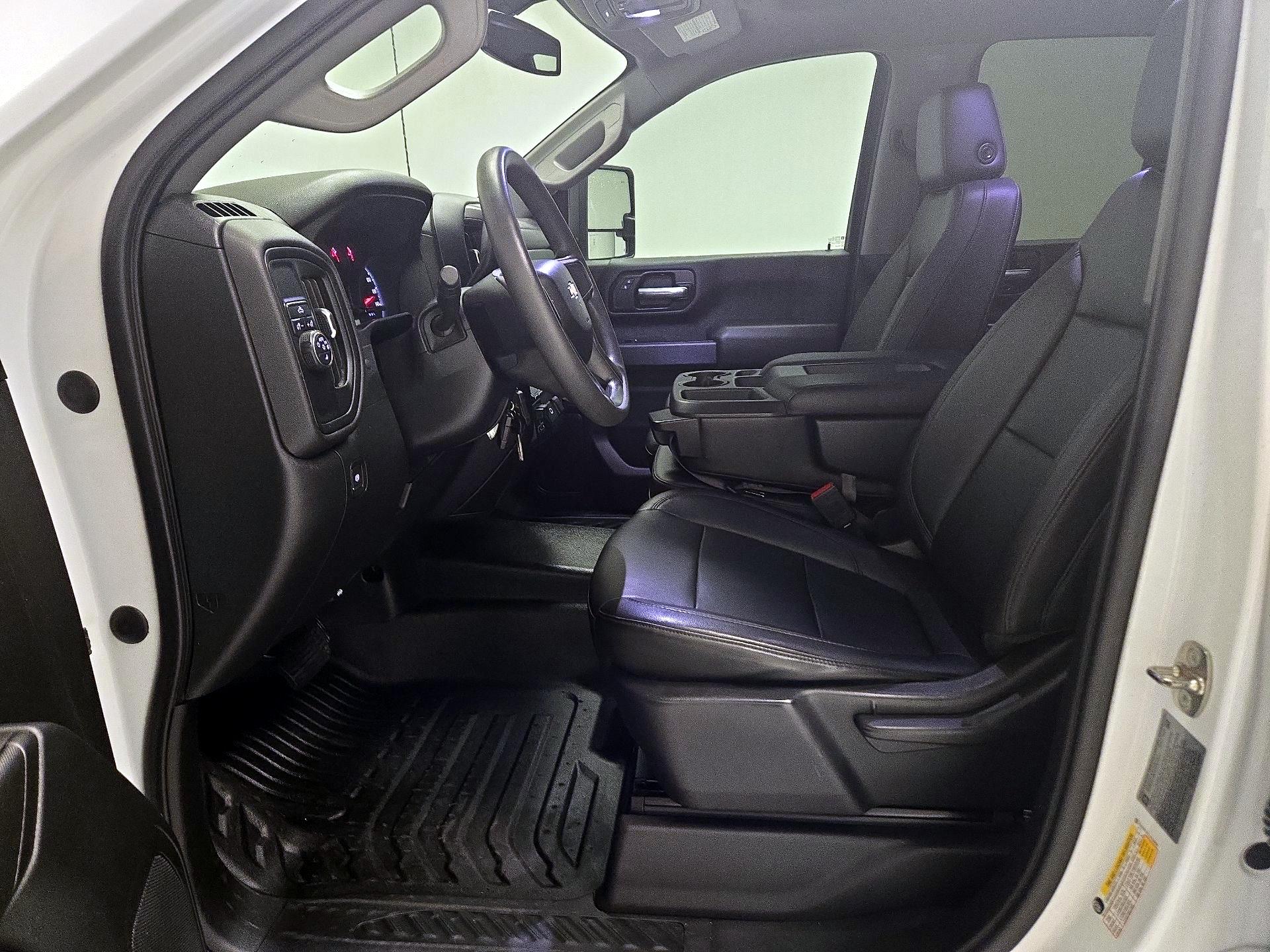 Thumbnail: 2020 Chevrolet Silverado 2500 - 11