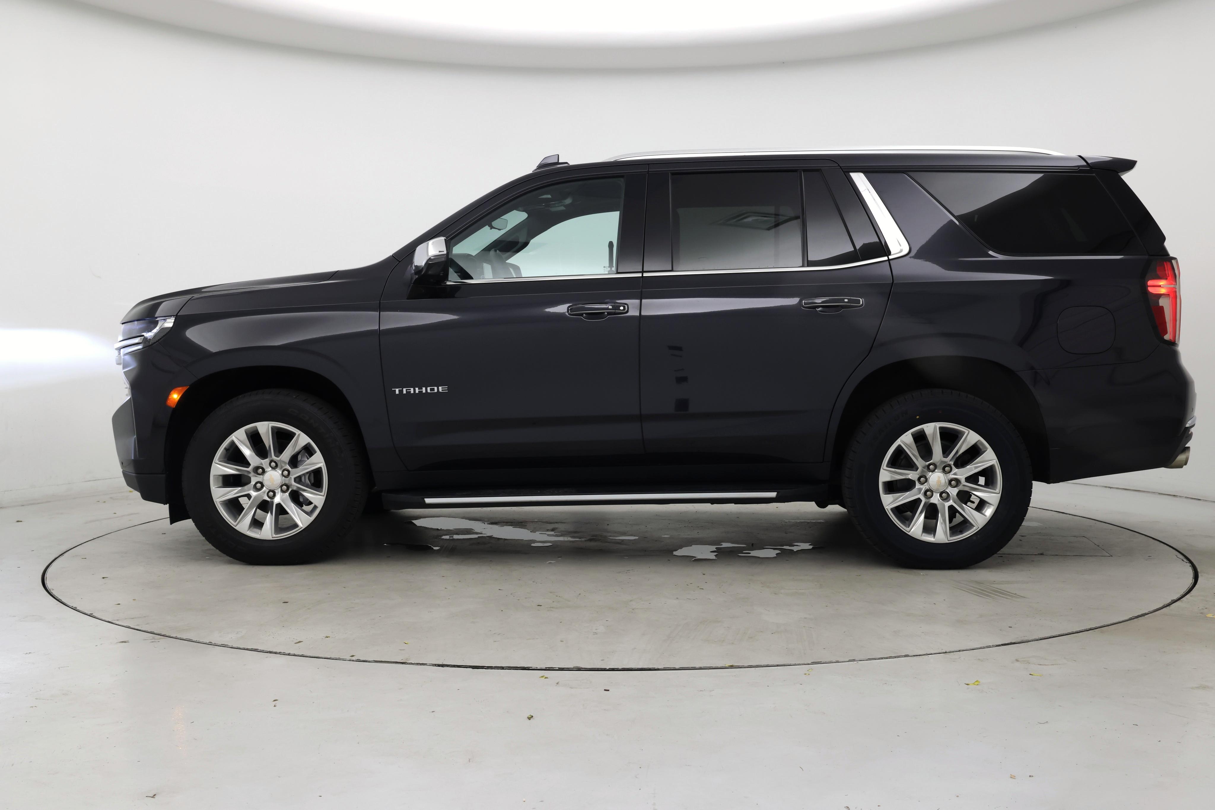 Thumbnail: 2023 Chevrolet Tahoe - 3