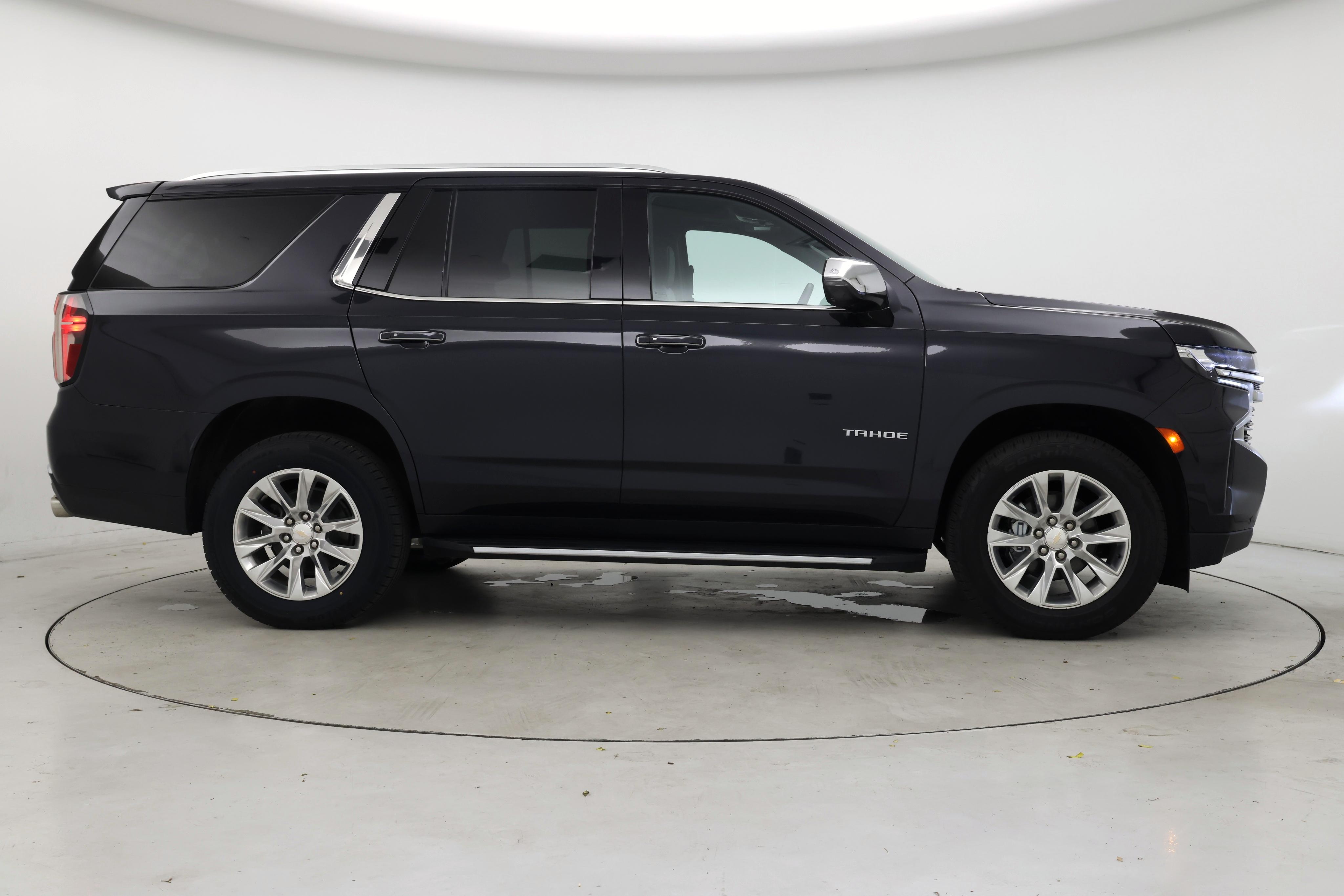 Thumbnail: 2023 Chevrolet Tahoe - 7