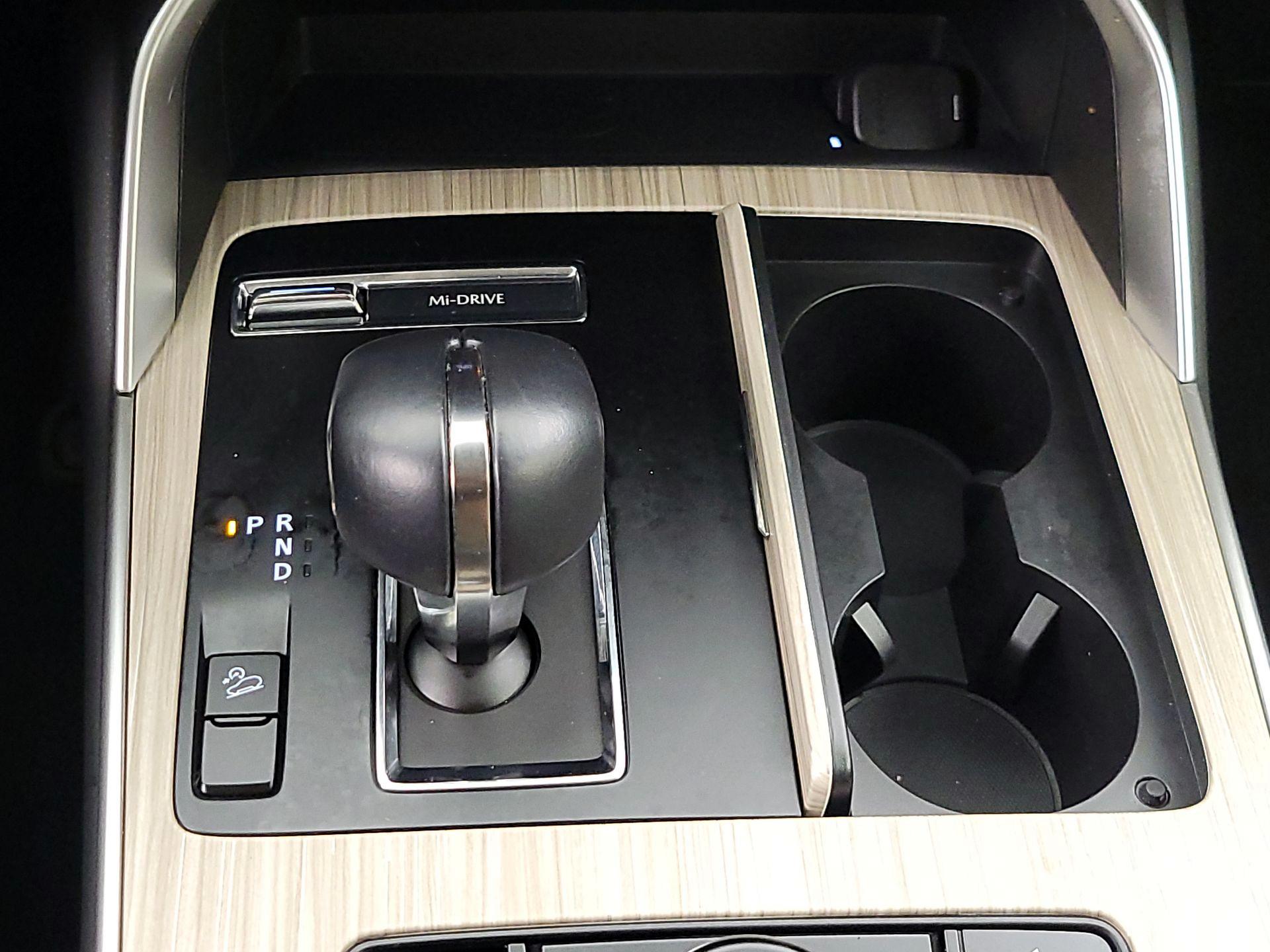 Thumbnail: 2024 Mazda CX-90 - 18