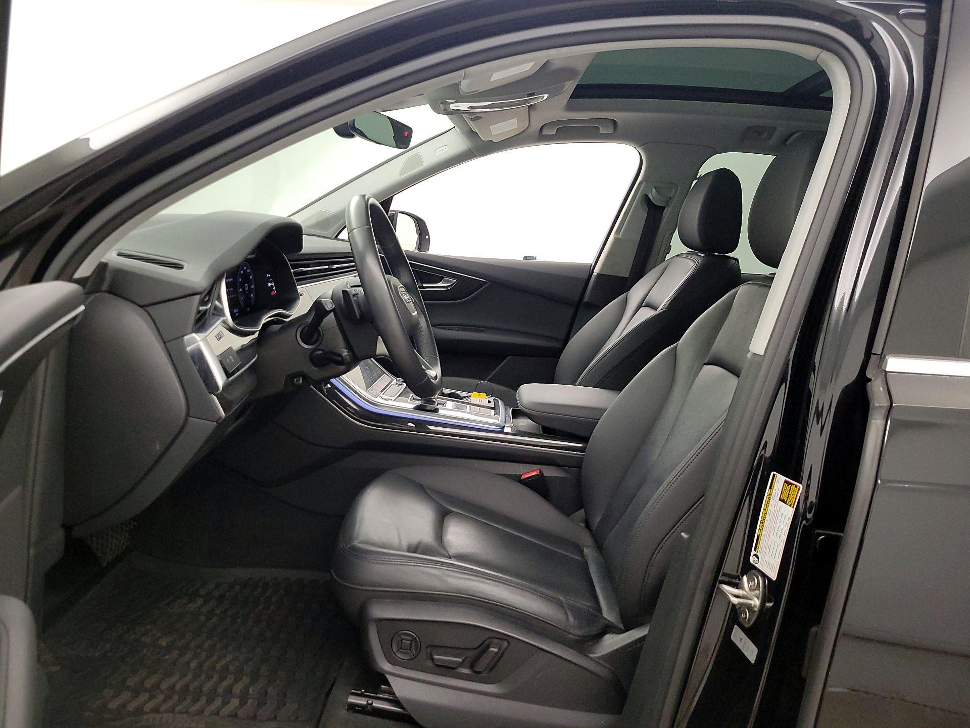 Thumbnail: 2021 Audi Q7 - 11