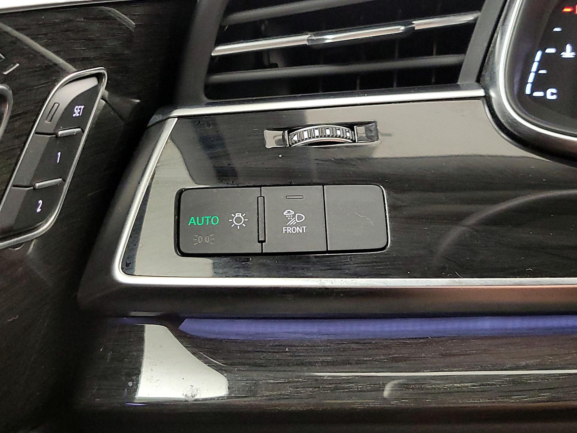 Thumbnail: 2021 Audi Q7 - 13