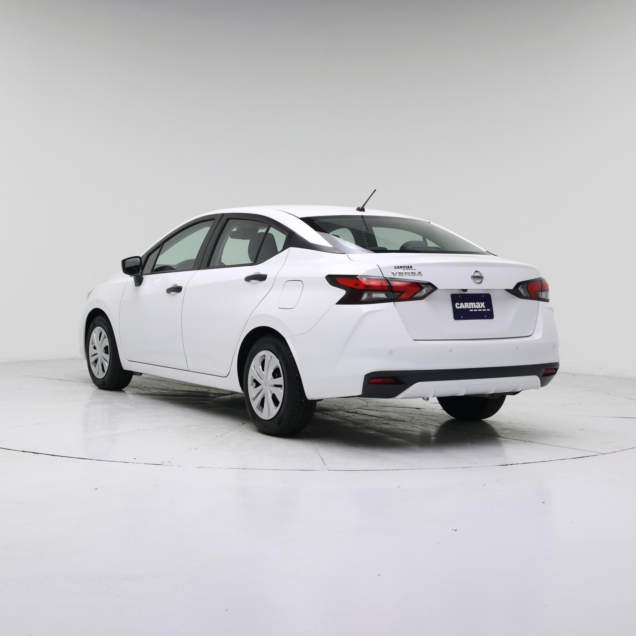 Thumbnail: 2022 Nissan Versa - 2