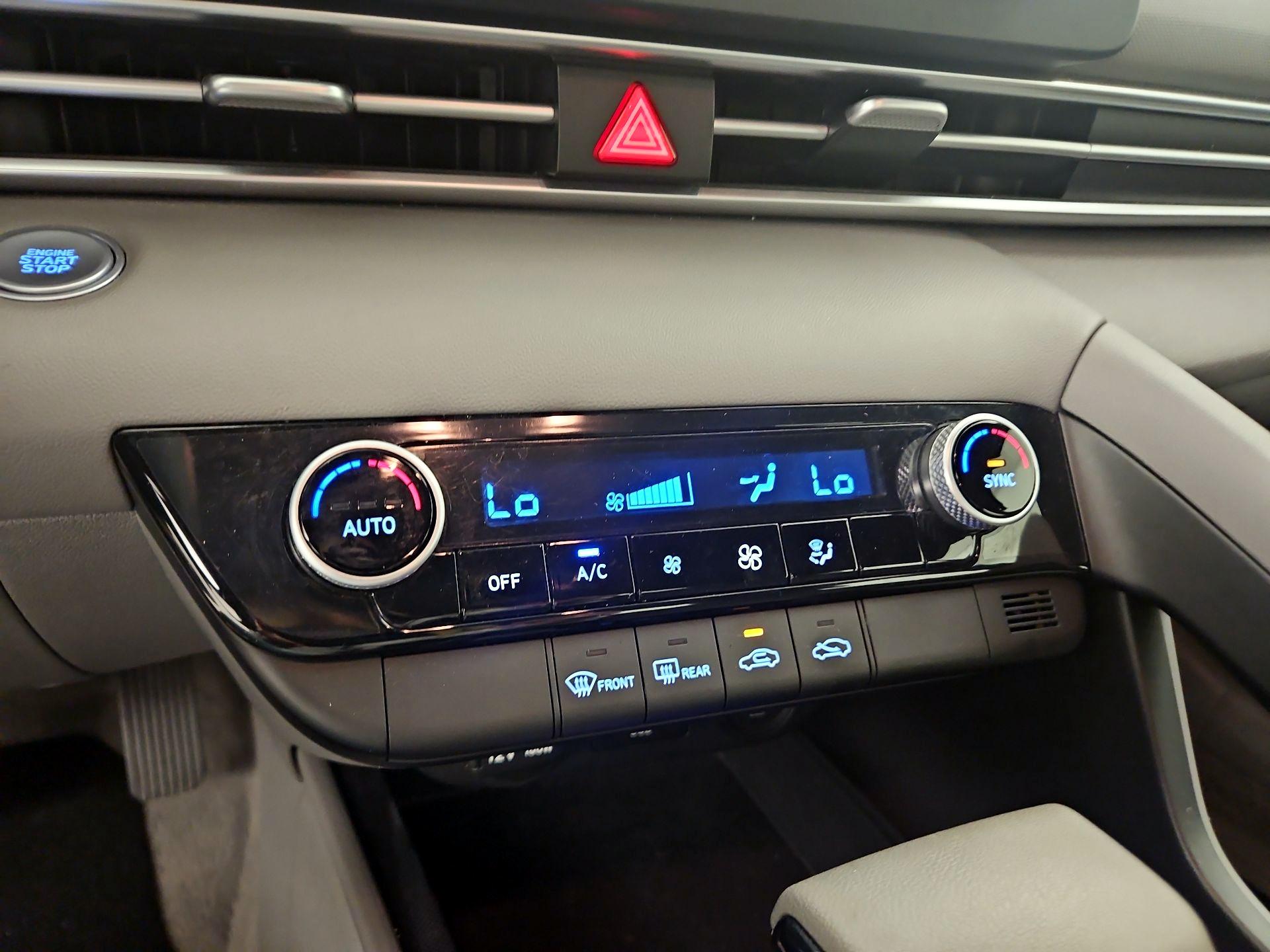 Thumbnail: 2023 Hyundai Elantra - 16