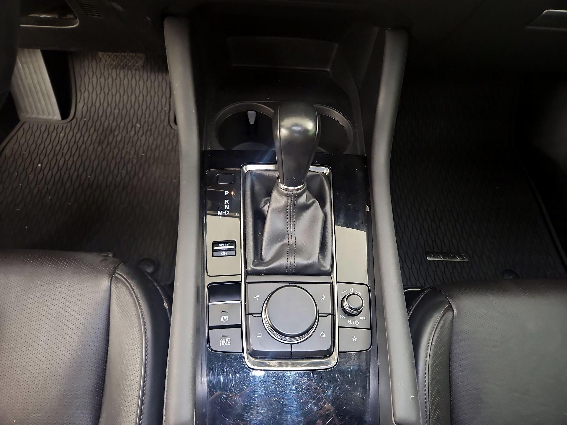 Thumbnail: 2021 Mazda Mazda3 - 18