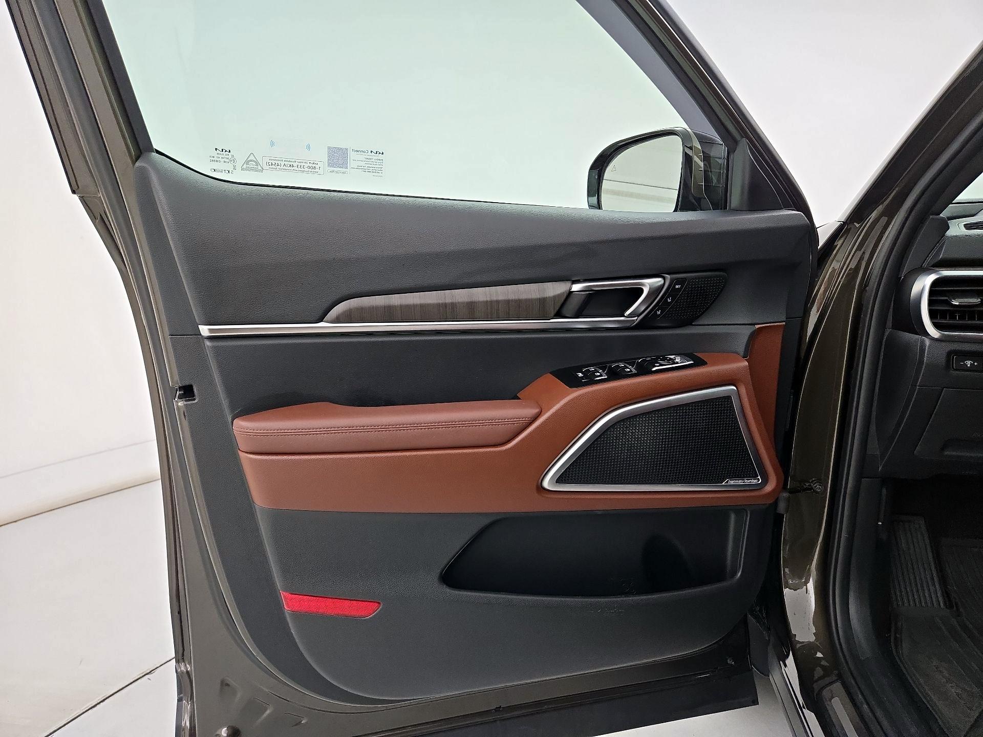 Thumbnail: 2024 Kia Telluride - 12