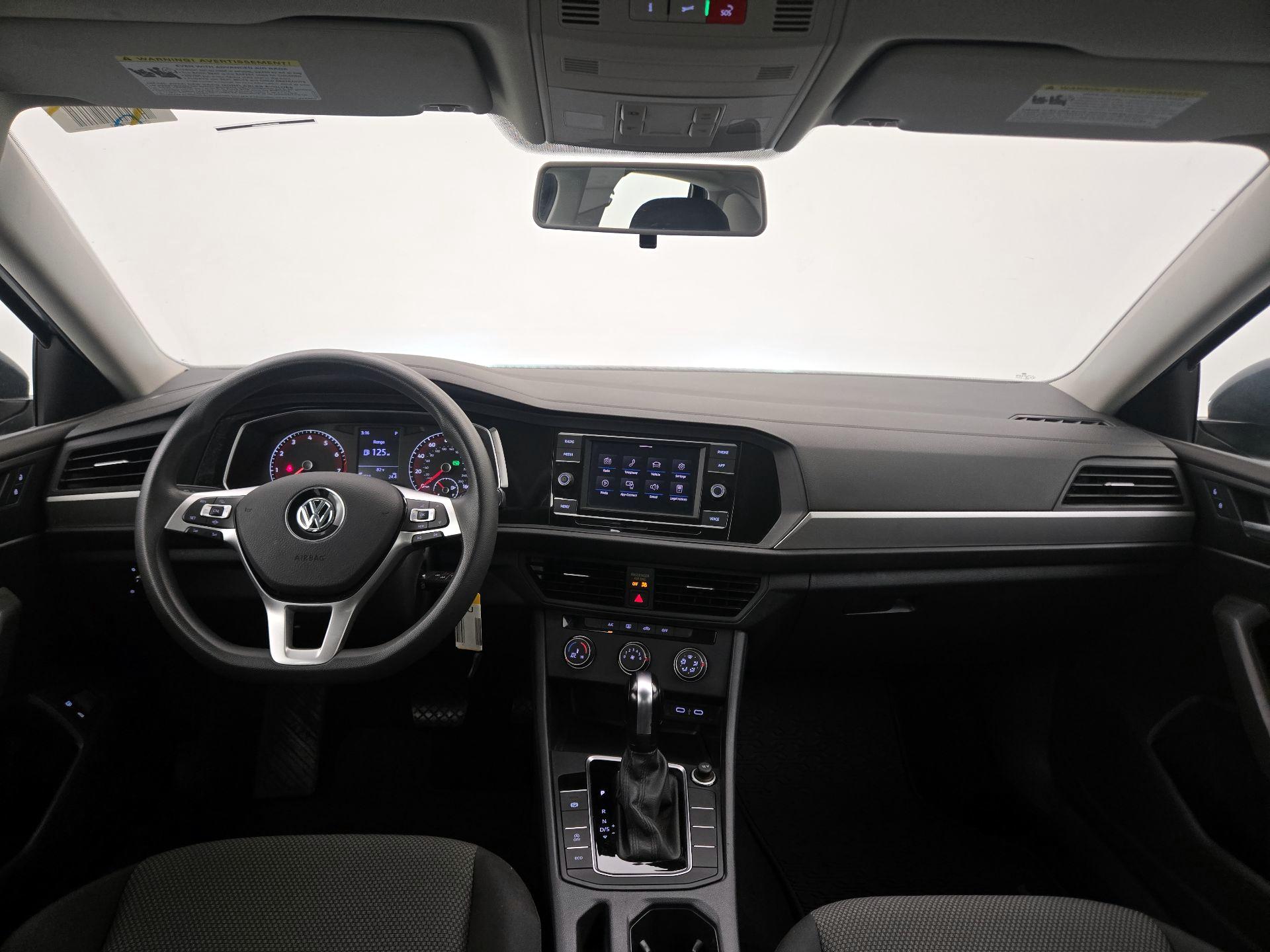 Thumbnail: 2021 Volkswagen Jetta - 9
