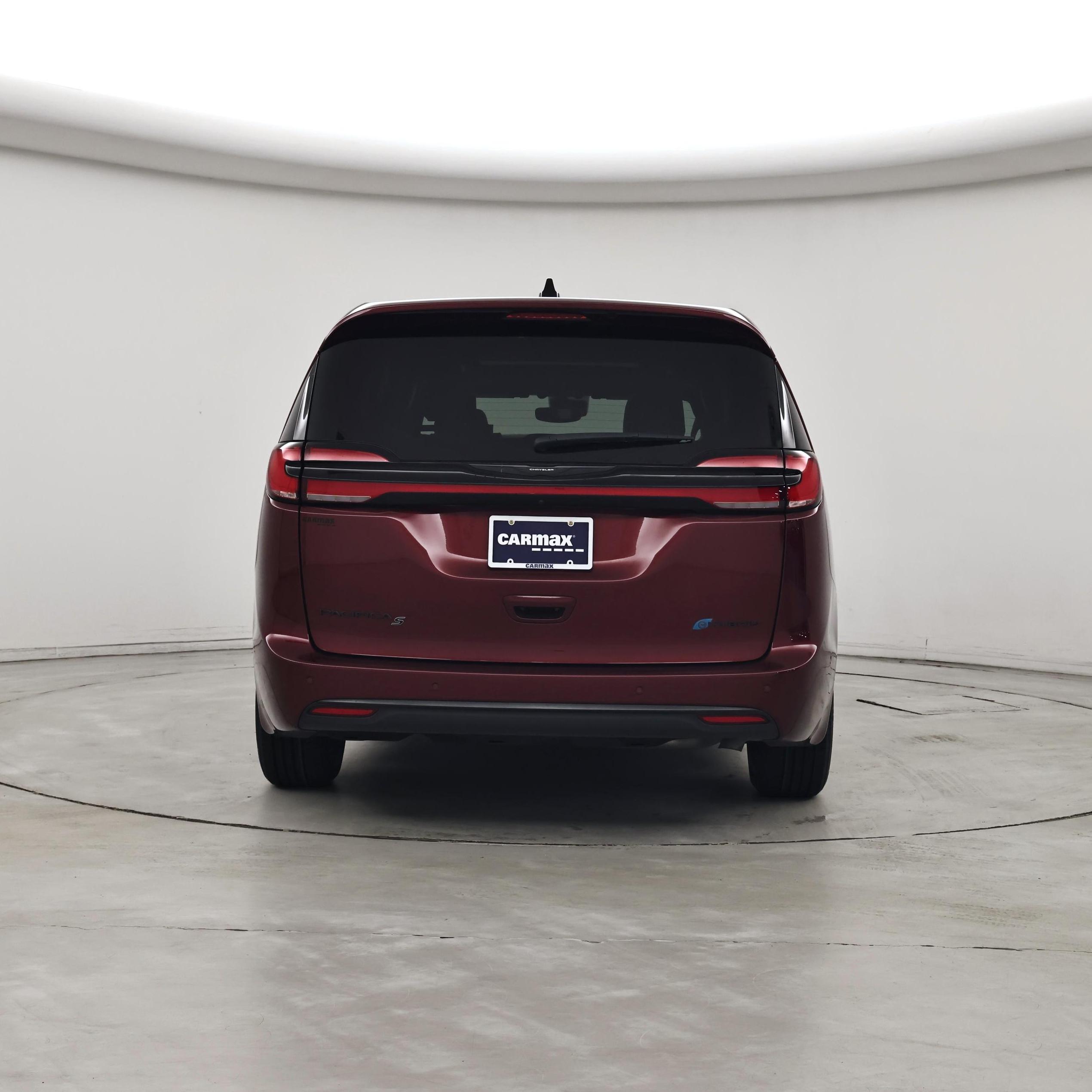 Thumbnail: 2023 Chrysler Pacifica - 6