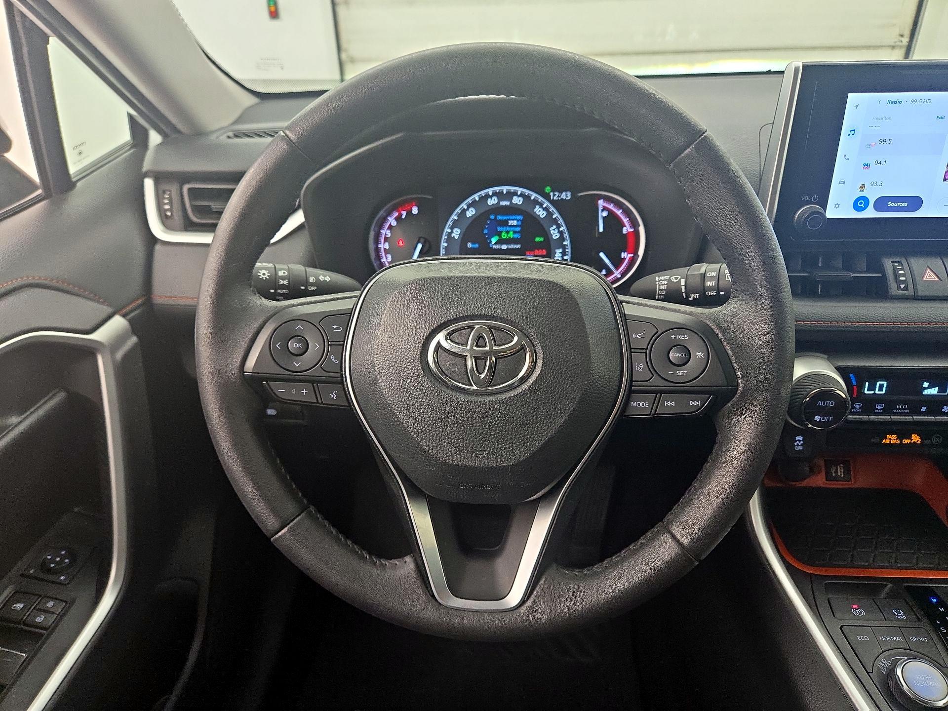 Thumbnail: 2024 Toyota RAV4 - 10