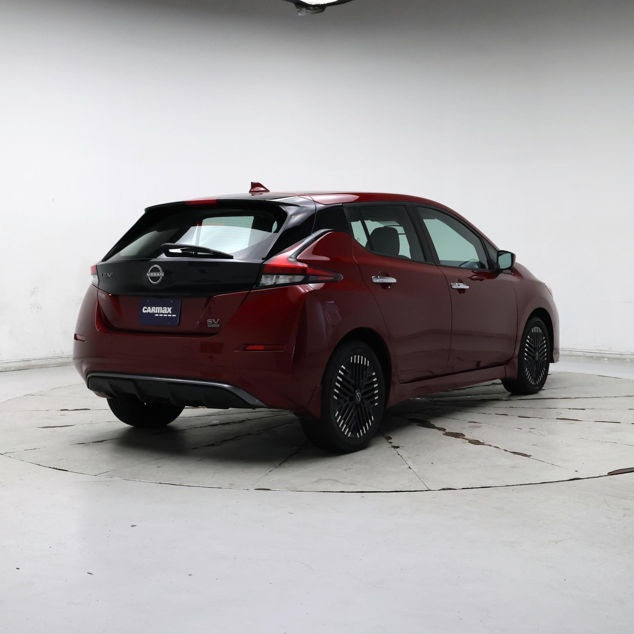 Thumbnail: 2024 Nissan Leaf - 8