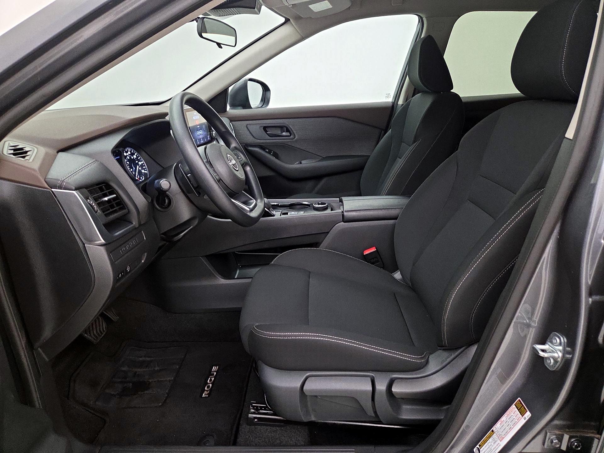 Thumbnail: 2023 Nissan Rogue - 11