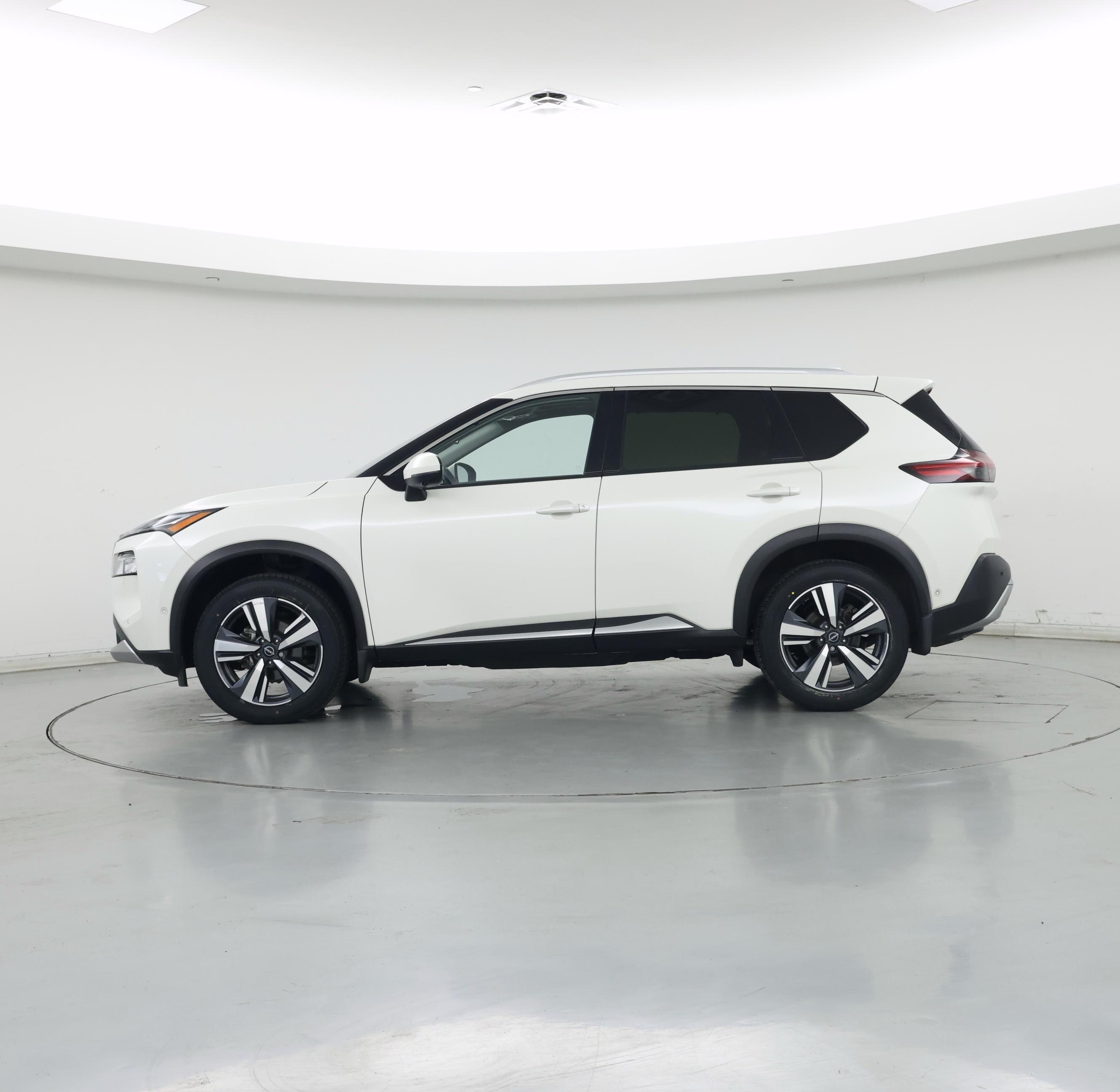 Thumbnail: 2023 Nissan Rogue - 3