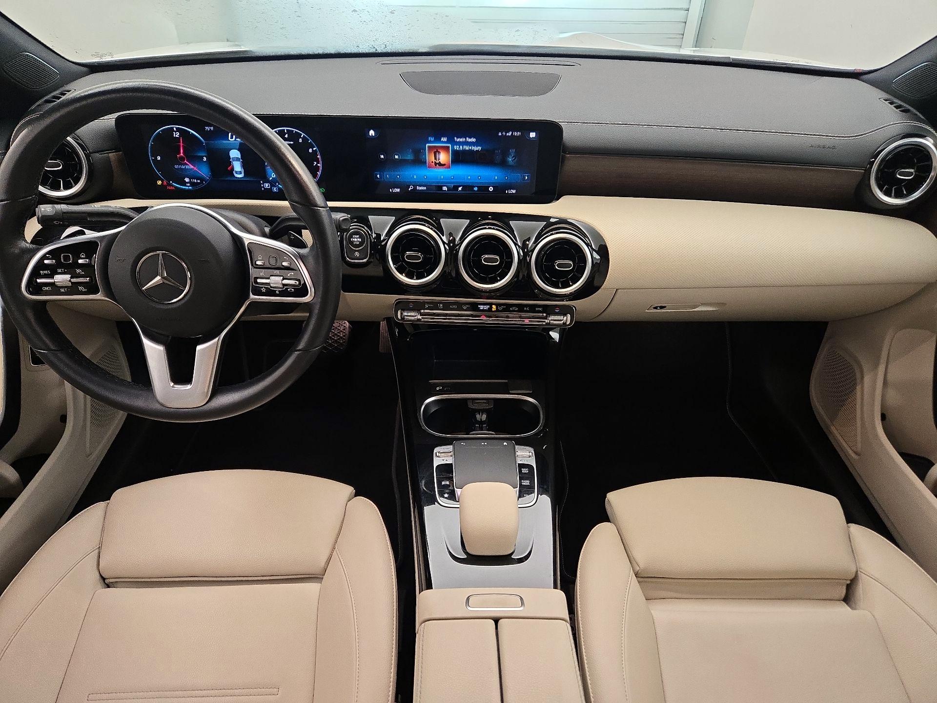 Thumbnail: 2020 Mercedes-Benz CLA - 9