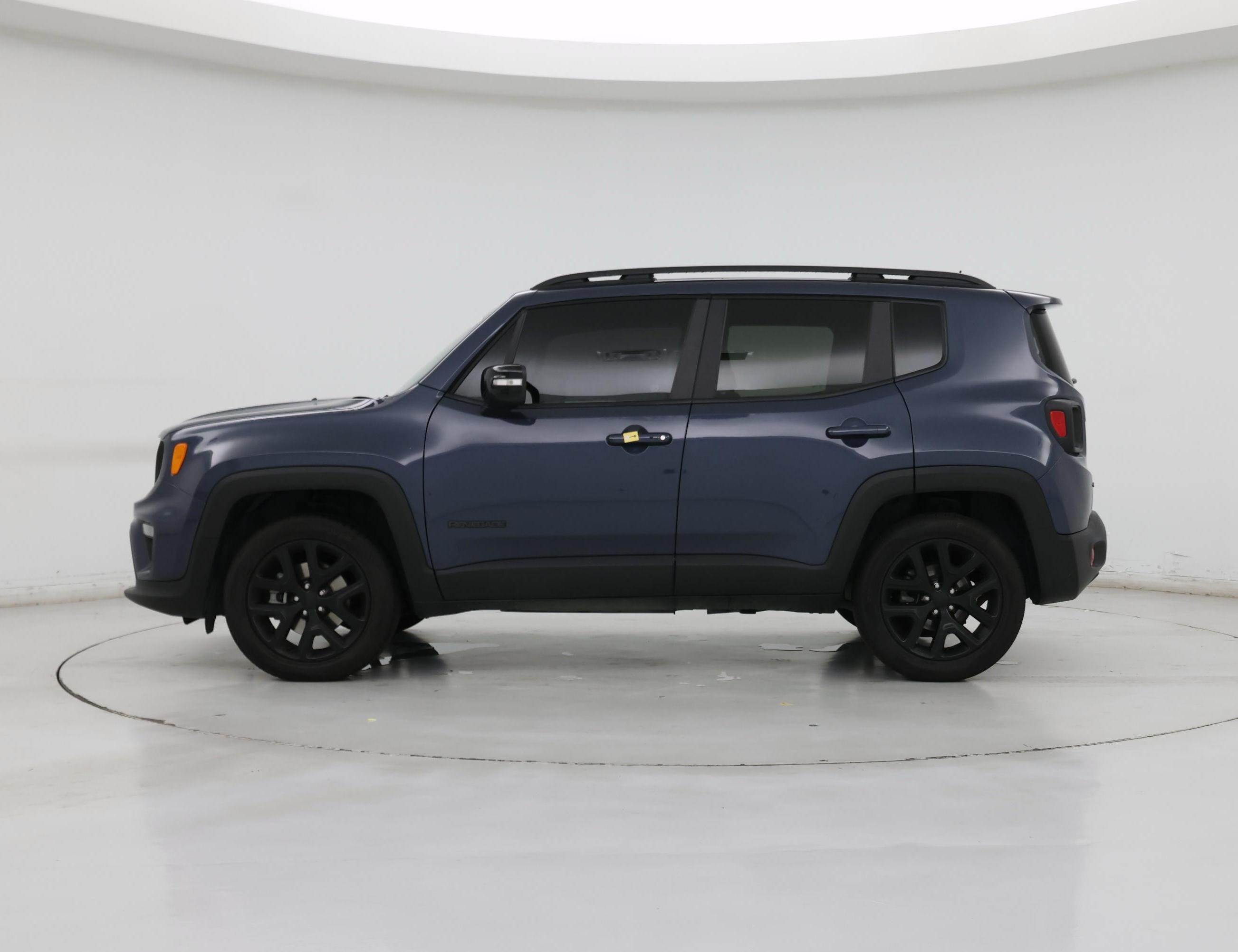 Thumbnail: 2022 Jeep Renegade - 3