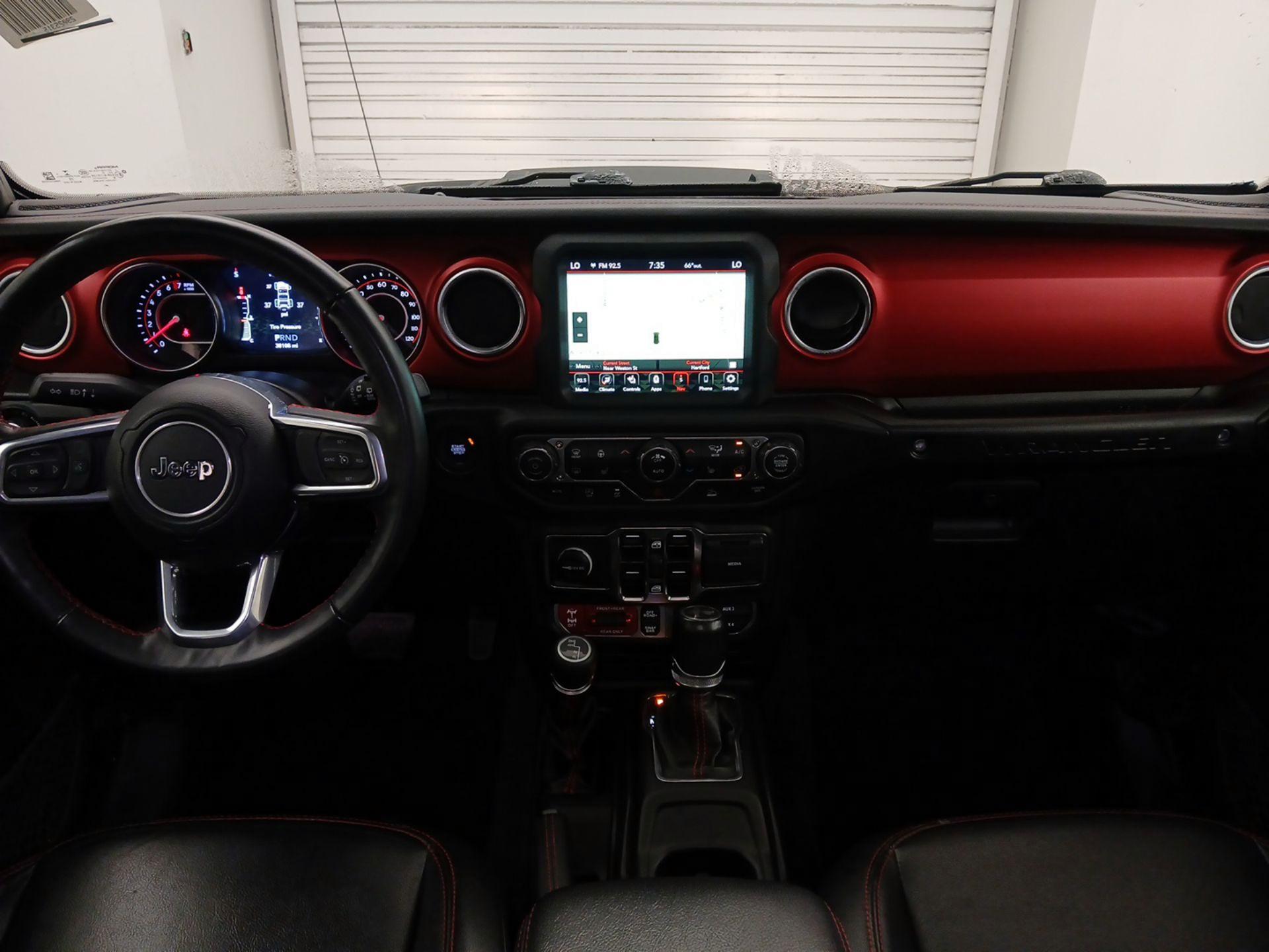 Thumbnail: 2022 Jeep Wrangler - 9