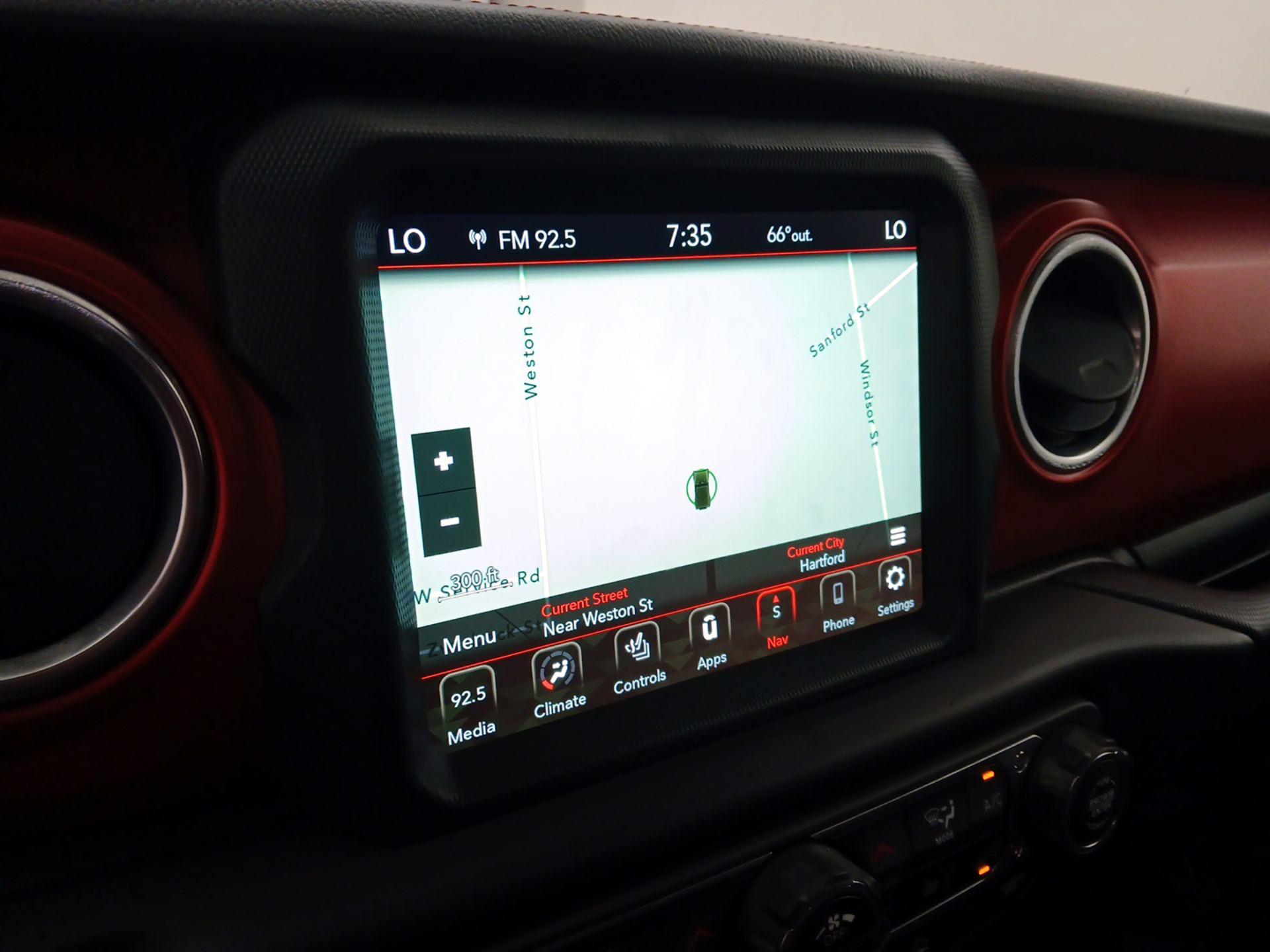 Thumbnail: 2022 Jeep Wrangler - 14
