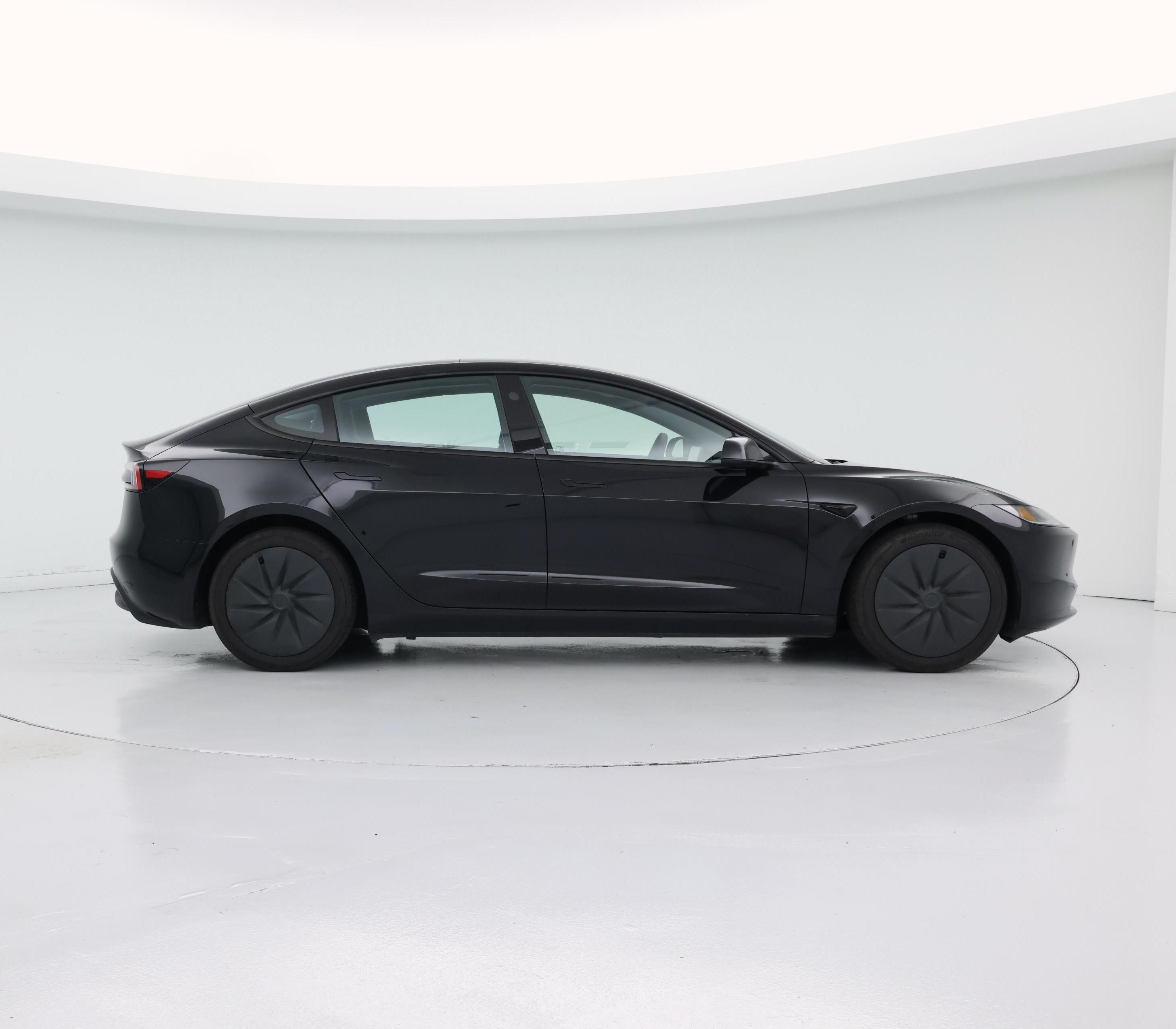 Thumbnail: 2025 Tesla Model 3 - 7
