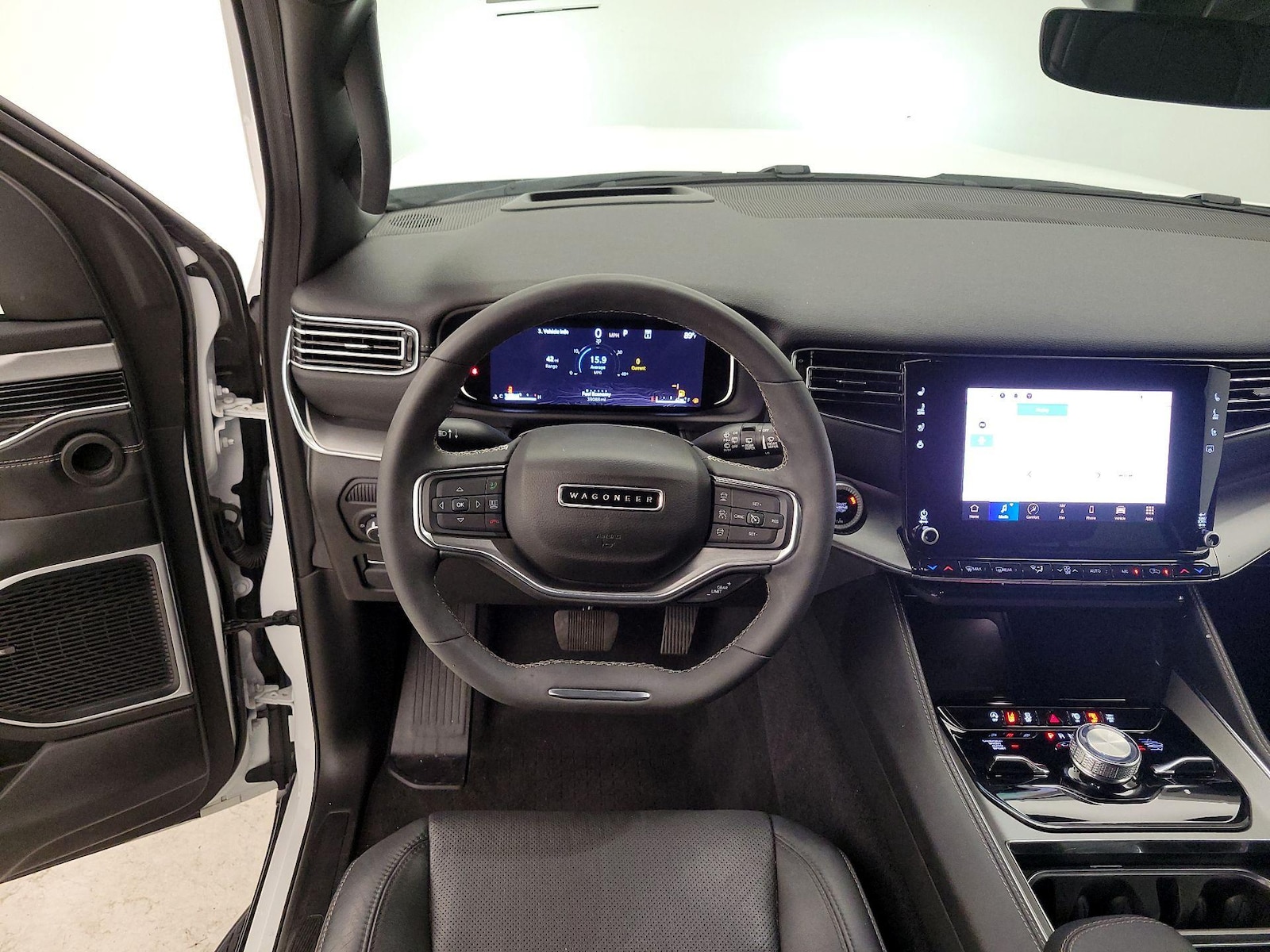 2024 Jeep Wagoneer Series II - Photo 9
