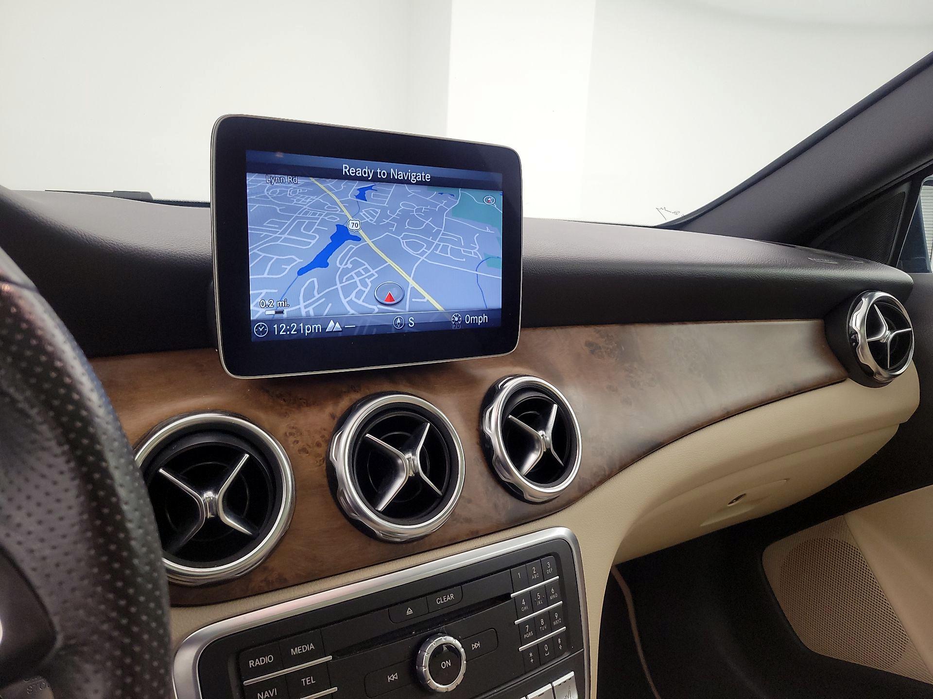 Thumbnail: 2020 Mercedes-Benz GLA - 14