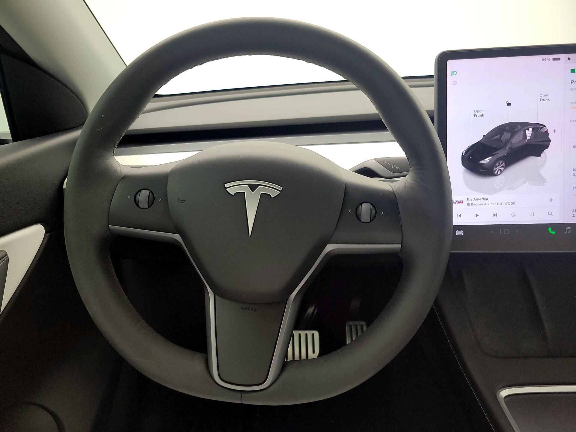 Thumbnail: 2022 Tesla Model Y - 10