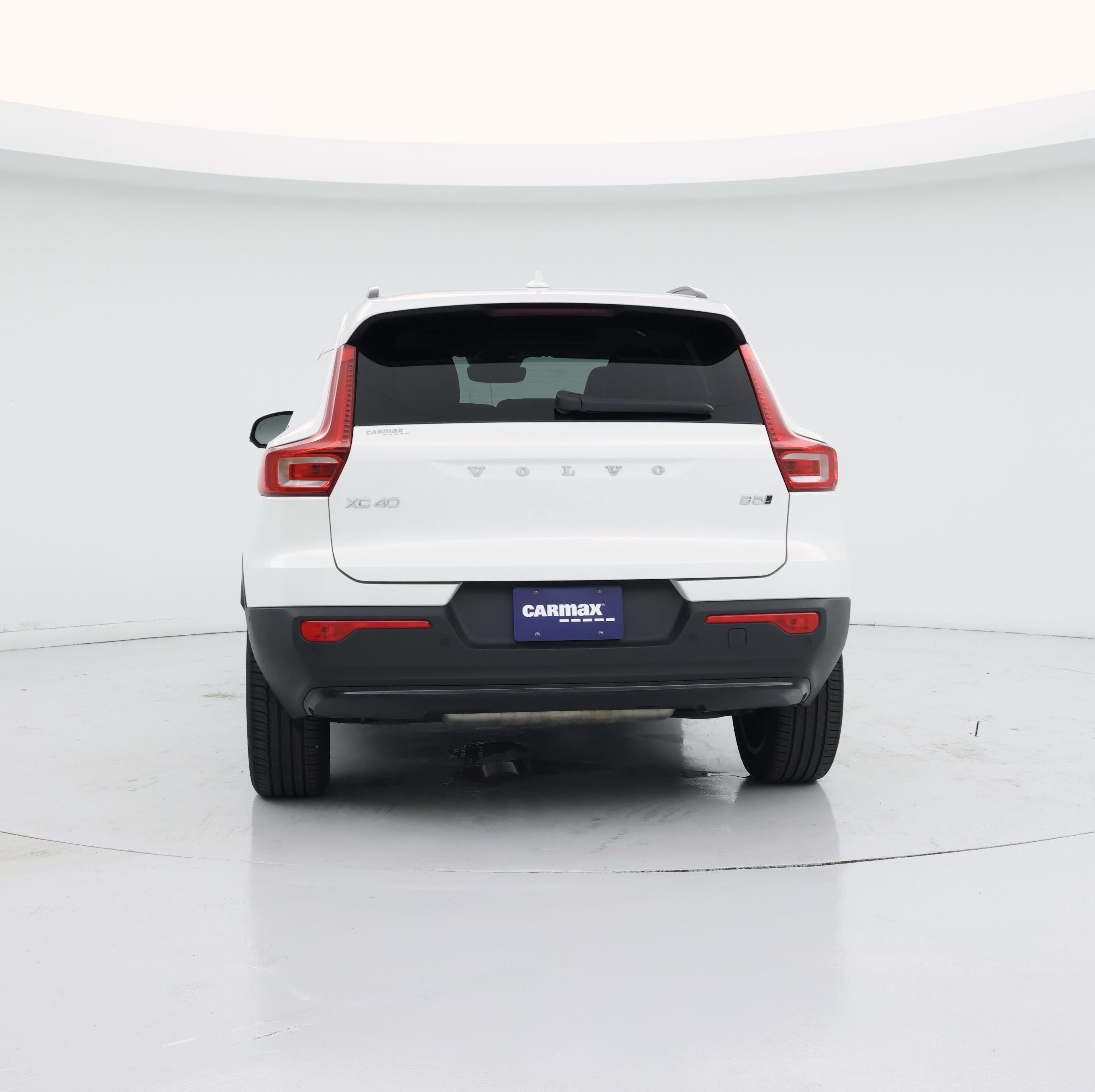 Thumbnail: 2025 Volvo XC40 - 6