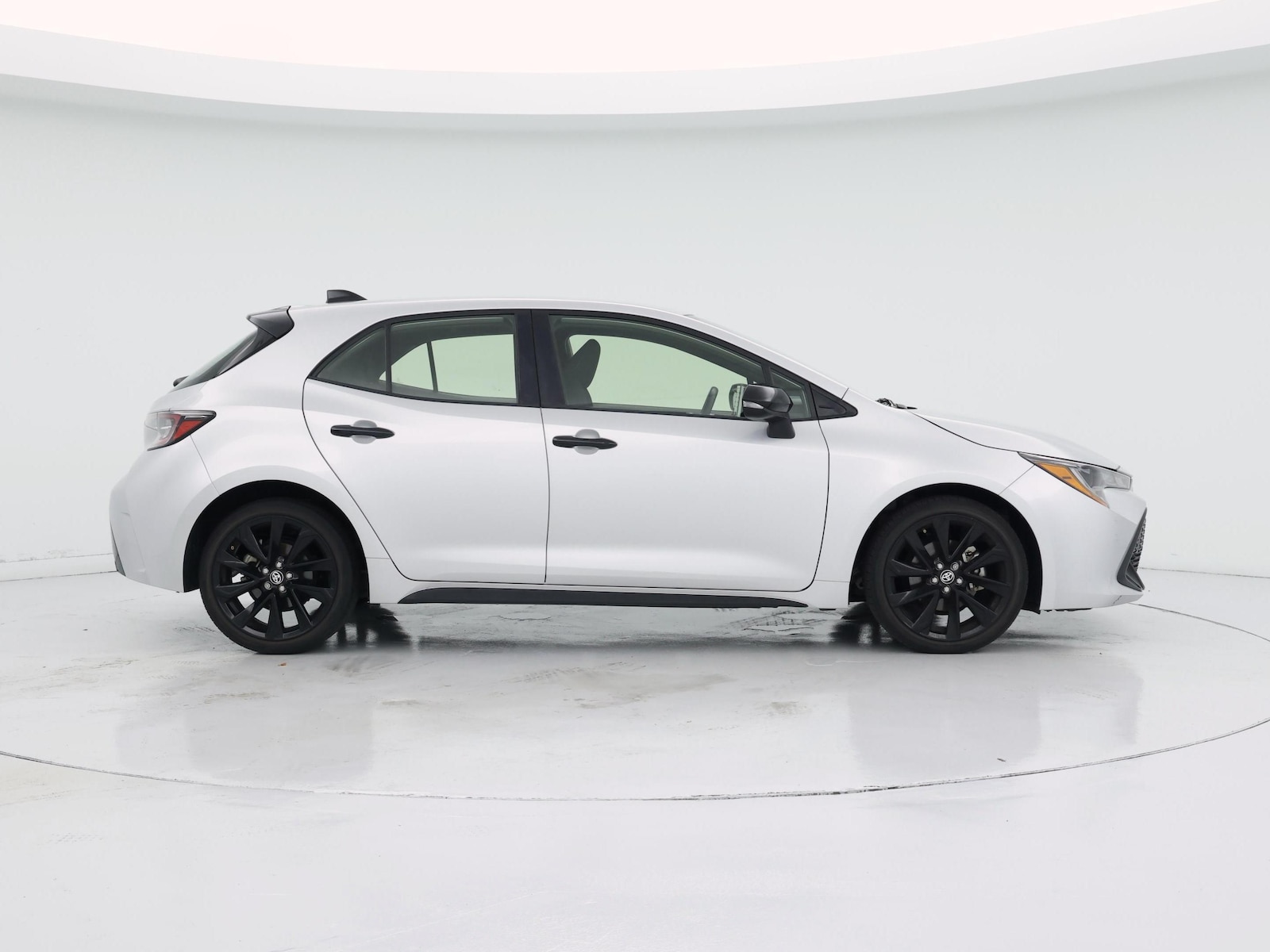 2022 Toyota Corolla Hatchback Nightshade - Photo 8