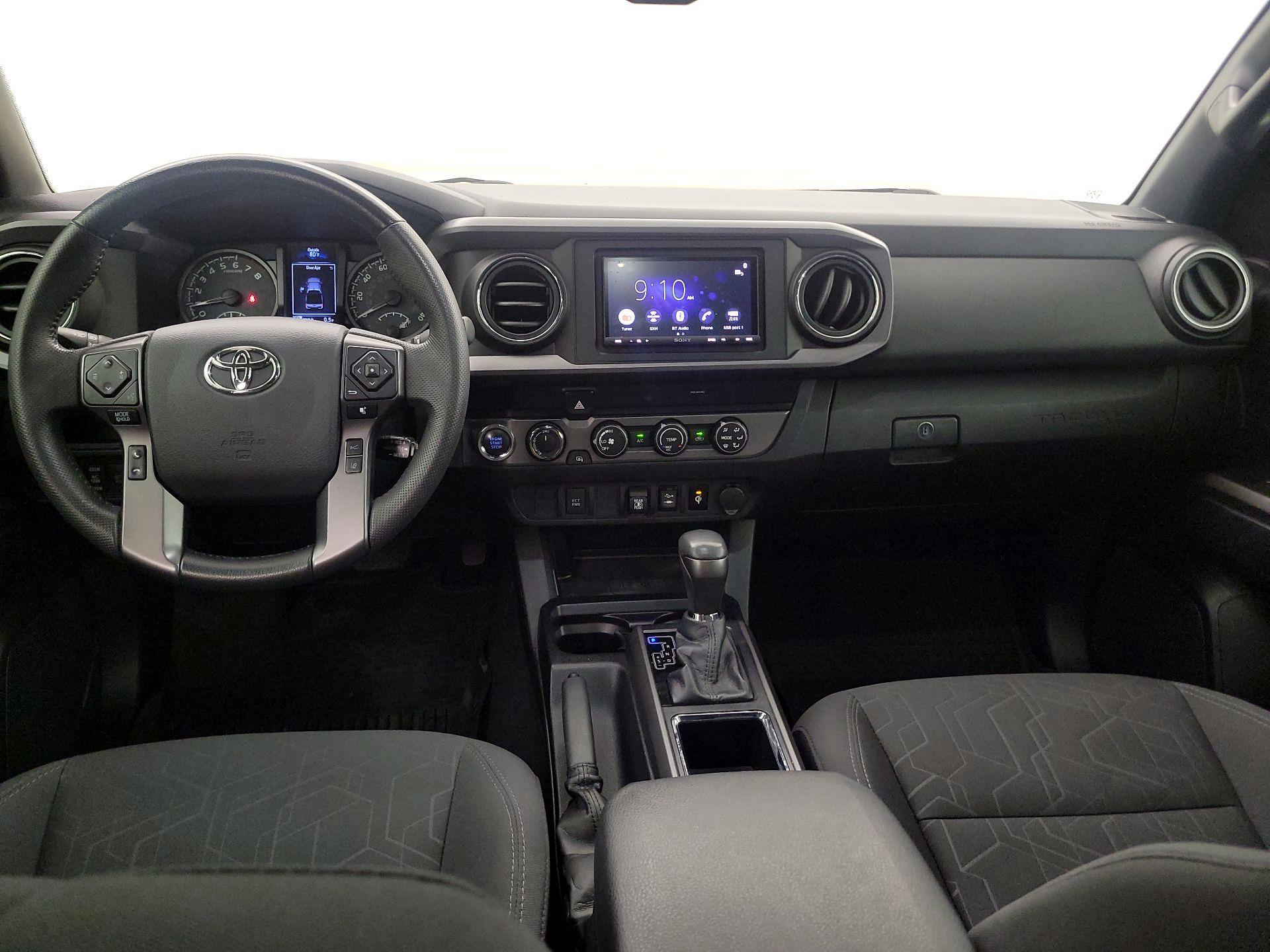 Thumbnail: 2019 Toyota Tacoma - 9