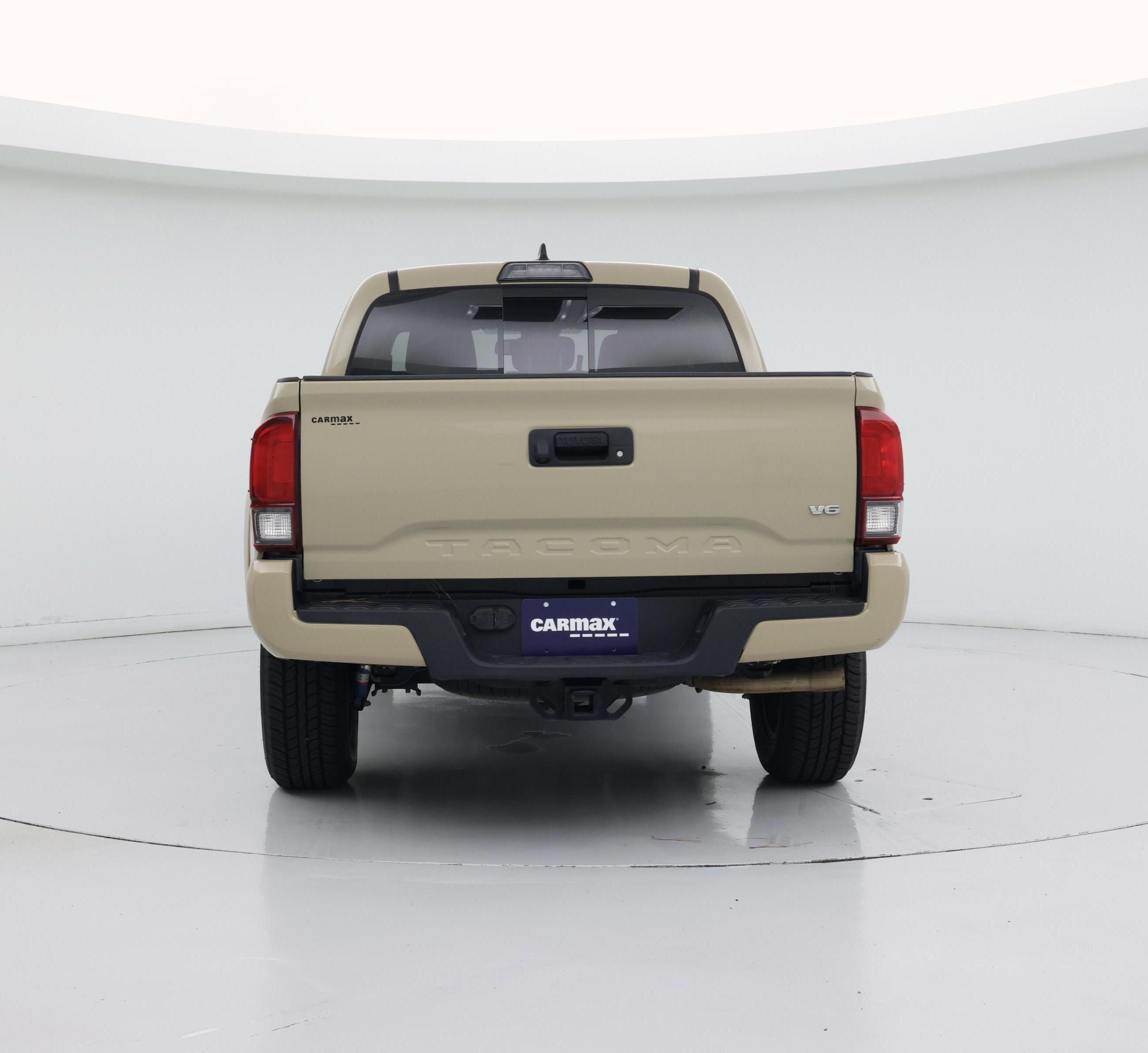 Thumbnail: 2019 Toyota Tacoma - 6