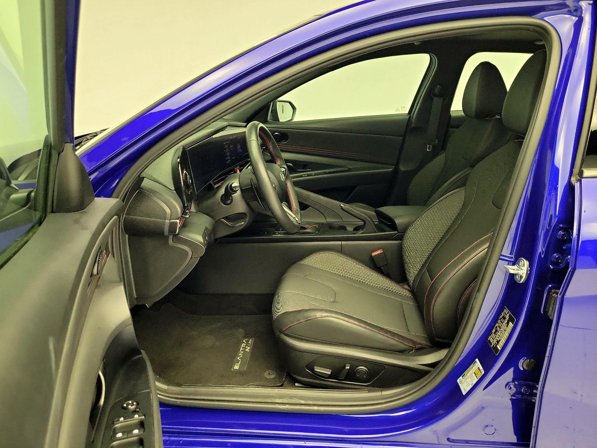Thumbnail: 2025 Hyundai Elantra - 11